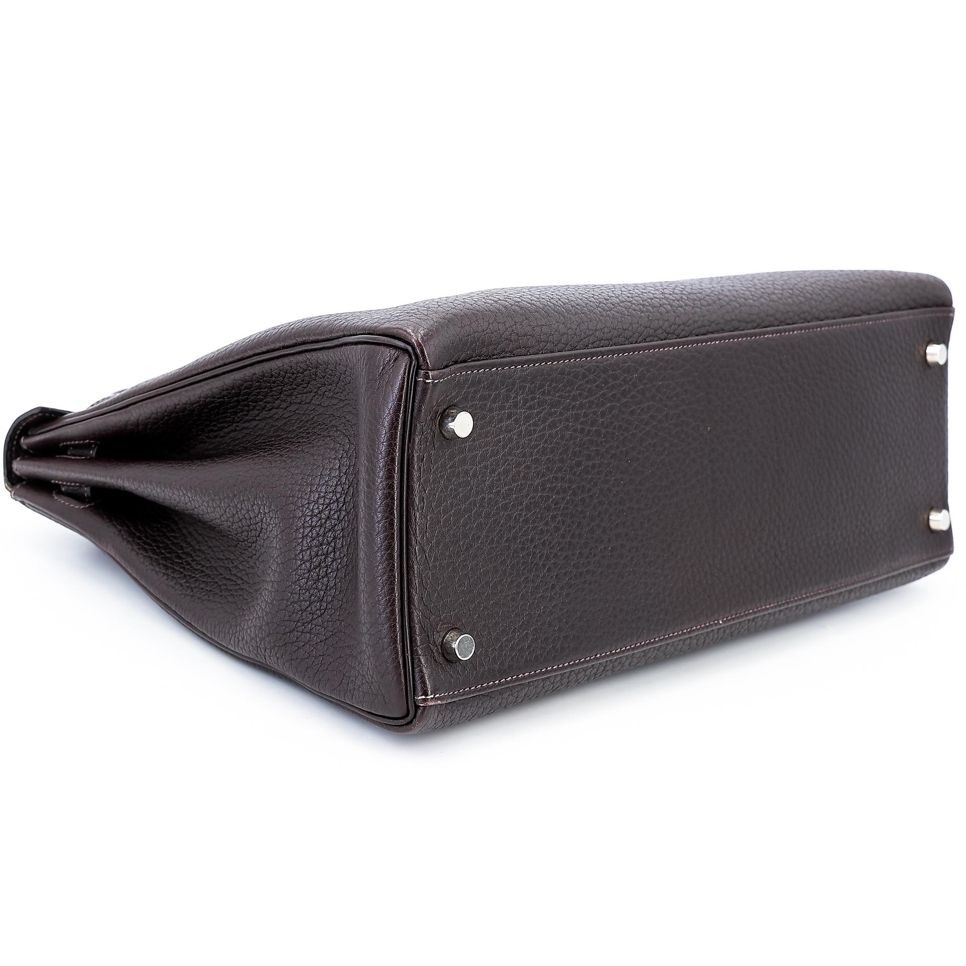 Very Good ( Rank A) HERMÈS Kelly 35 Chocolat (47) Togo Palladium hardware Square F (2002) - 9