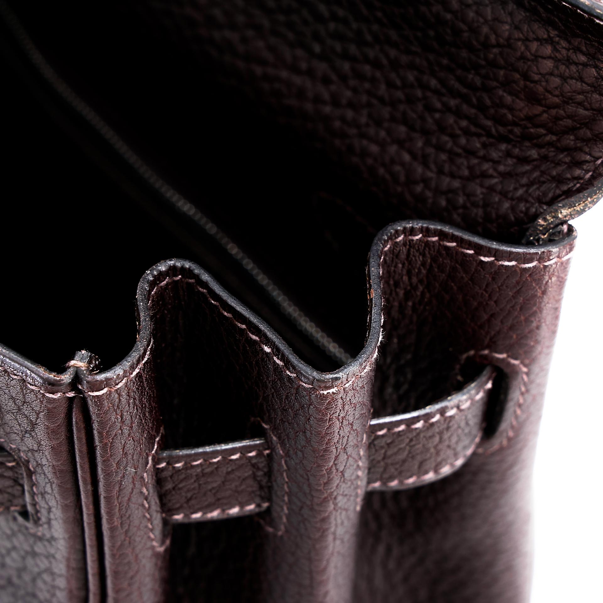 Very Good ( Rank A) HERMÈS Kelly 35 Chocolat (47) Togo Palladium hardware Square F (2002) - 31