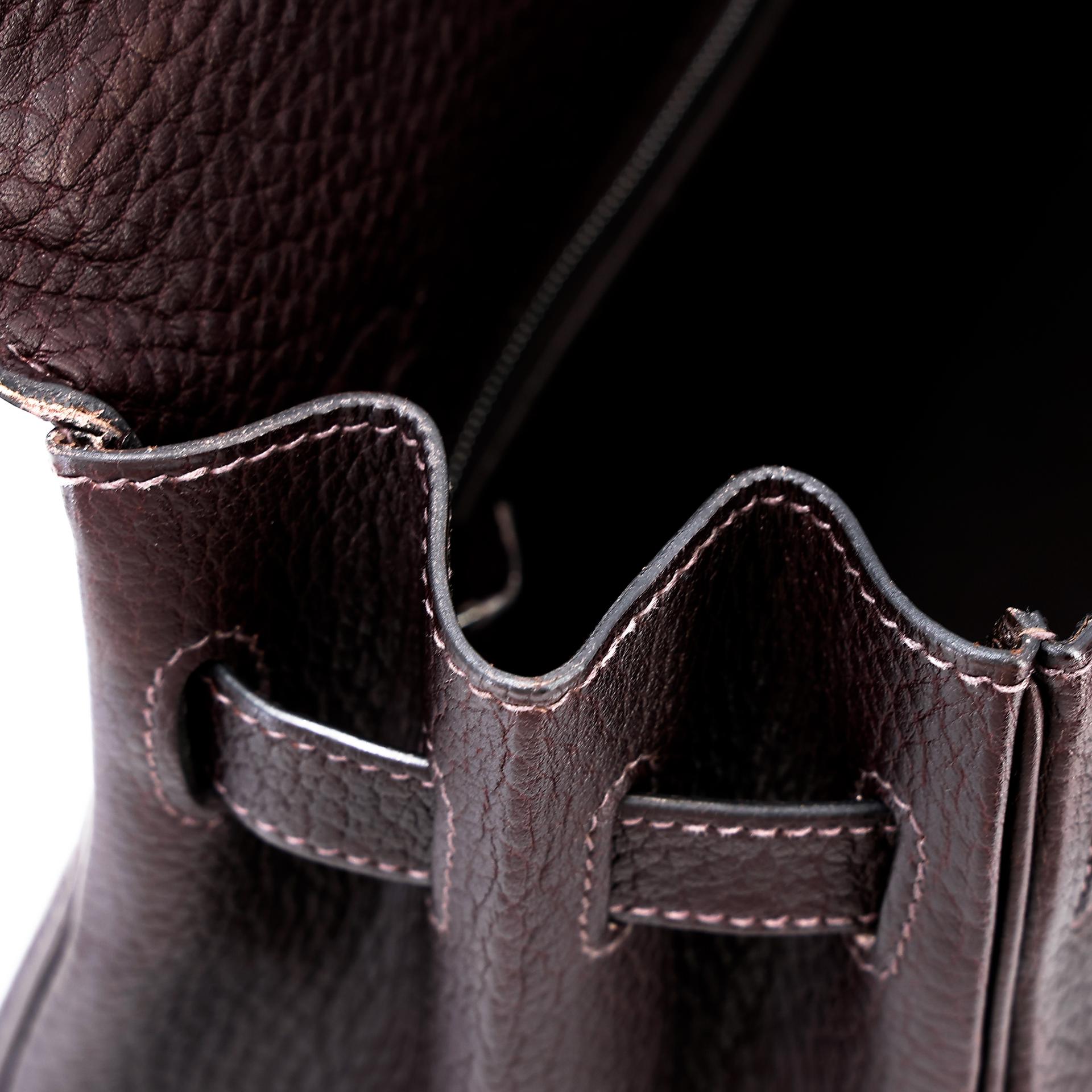 Very Good ( Rank A) HERMÈS Kelly 35 Chocolat (47) Togo Palladium hardware Square F (2002) - 32