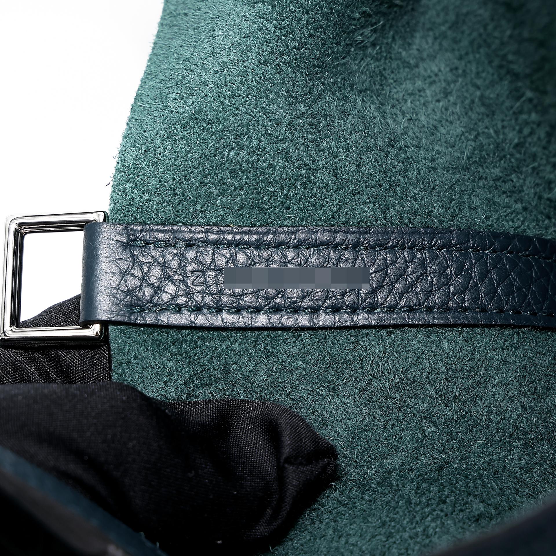 Unused ( Rank NS ) HERMÈS Picotin Lock PM Vert Cypress (6O) Clemence Palladium hardware Z (2021) - 11