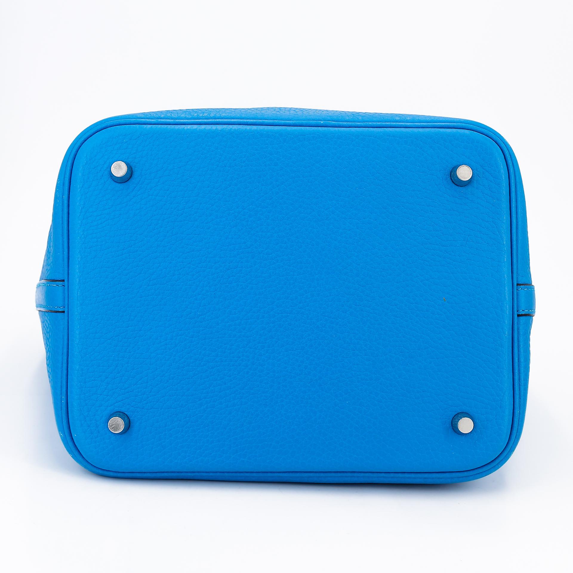 Very Good ( Rank A) HERMÈS Picotin Lock MM Bleu Zanzibar (B3) Clemence Palladium hardware X (2016) - 6