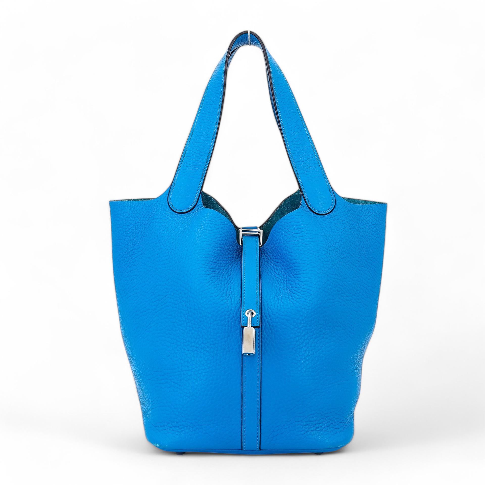 Very Good ( Rank A) HERMÈS Picotin Lock MM Bleu Zanzibar (B3) Clemence Palladium hardware X (2016) - 1