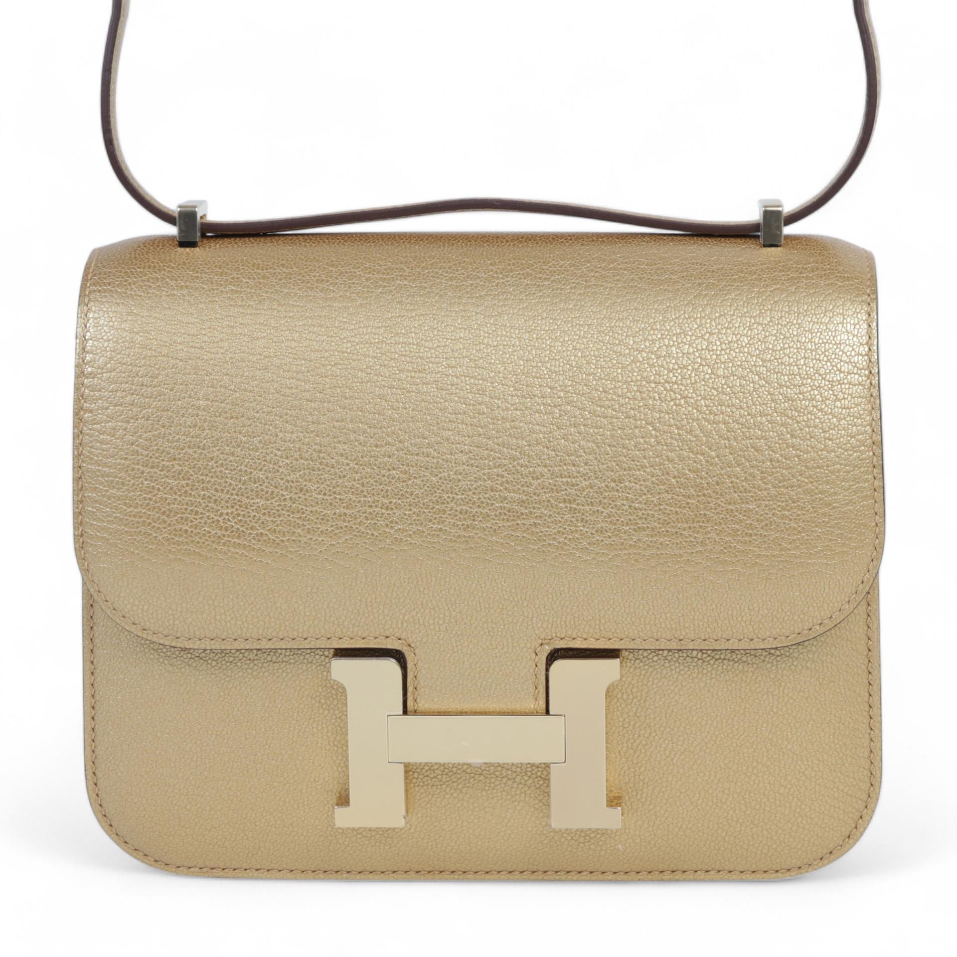 Brand New ( Rank N ) HERMÈS Constance Mini Dore (Y9) Chamkila Permabrass hardware W (2024) - 1