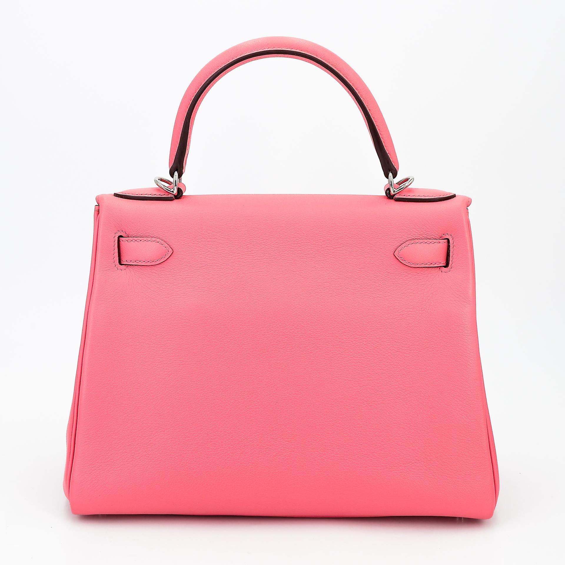 Very Good ( Rank A) HERMÈS Kelly 28 Verso Rose d’Ete (K4) Terre Battue (R1) Evercolor Palladium hardware Y (2020) - 2