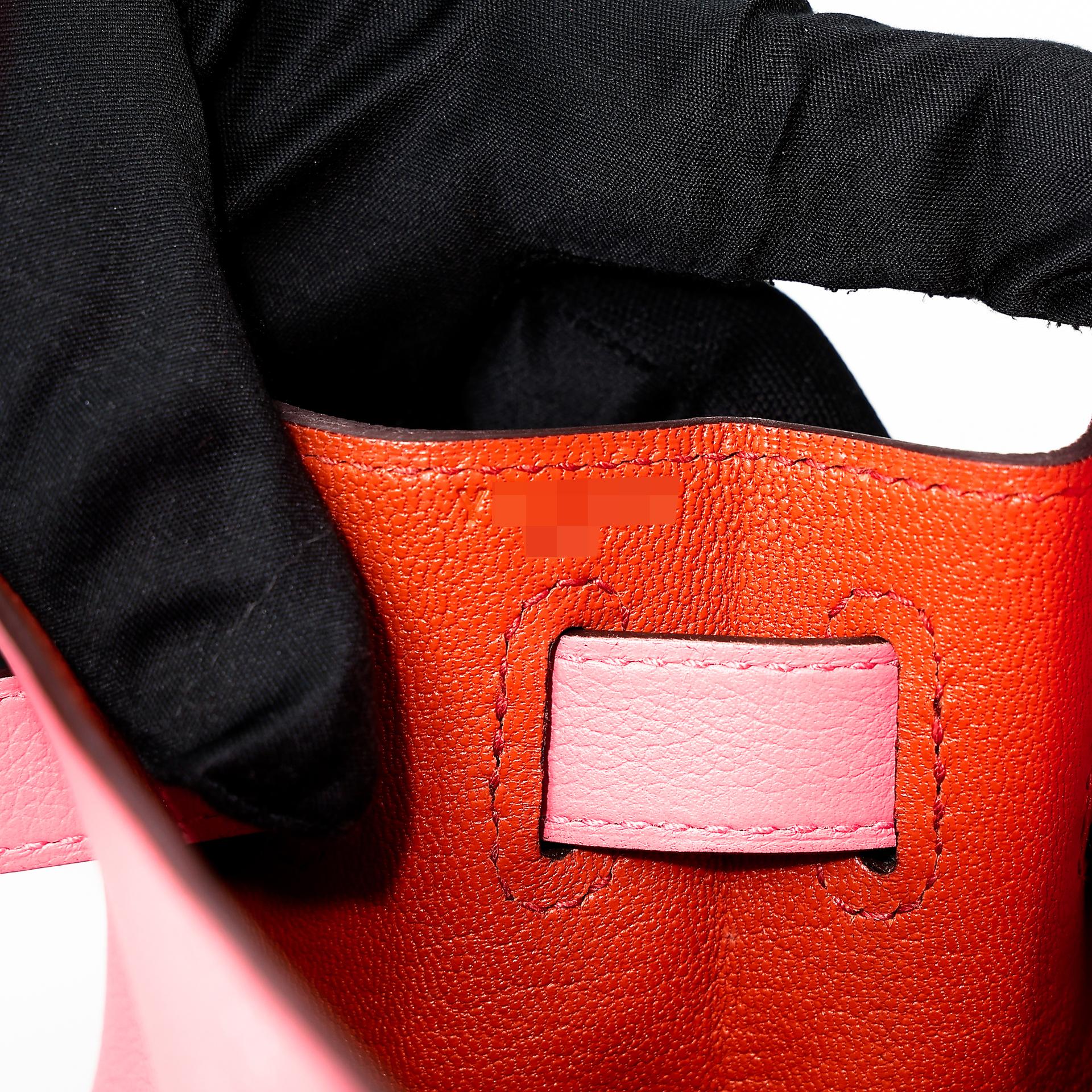 Very Good ( Rank A) HERMÈS Kelly 28 Verso Rose d’Ete (K4) Terre Battue (R1) Evercolor Palladium hardware Y (2020) - 33