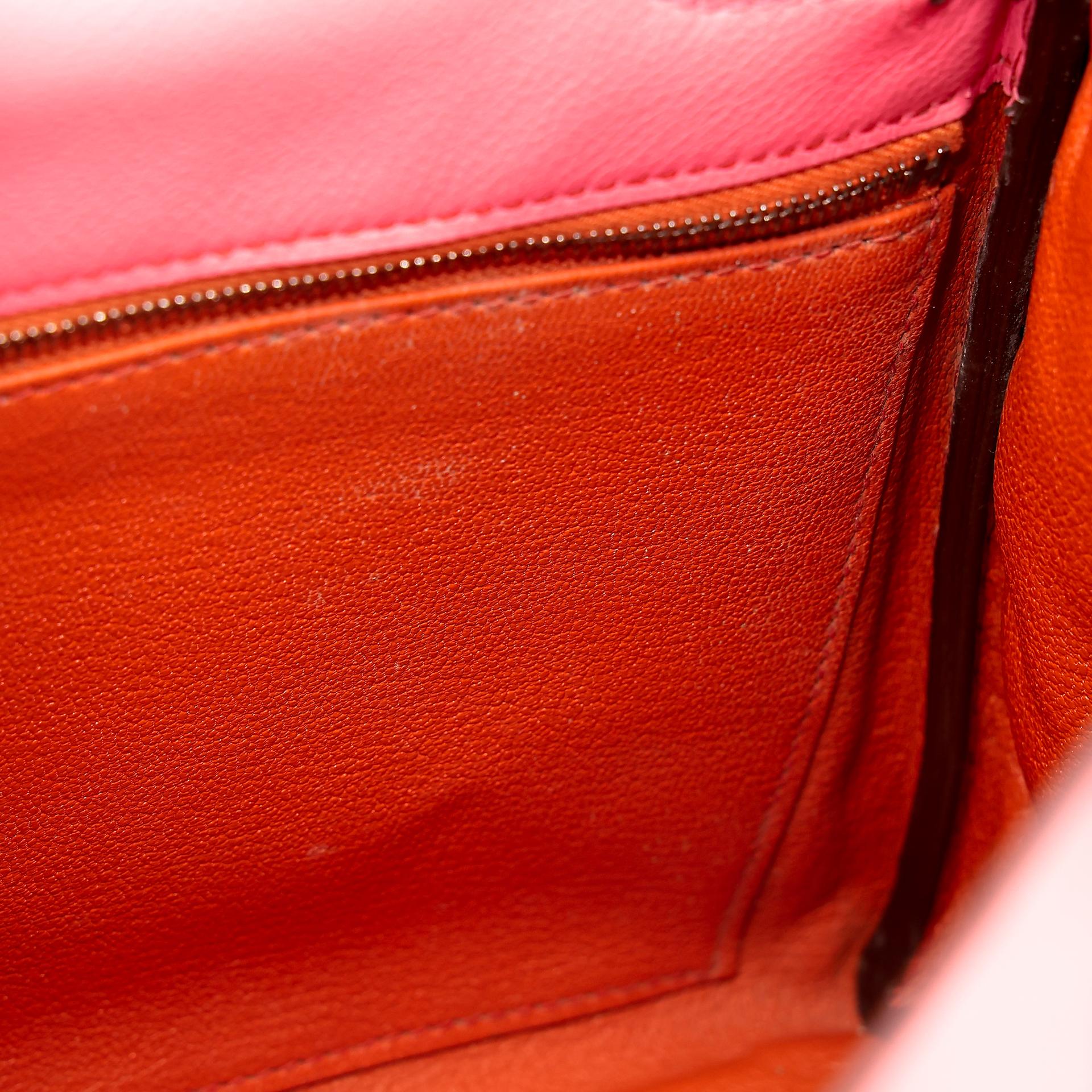 Very Good ( Rank A) HERMÈS Kelly 28 Verso Rose d’Ete (K4) Terre Battue (R1) Evercolor Palladium hardware Y (2020) - 41
