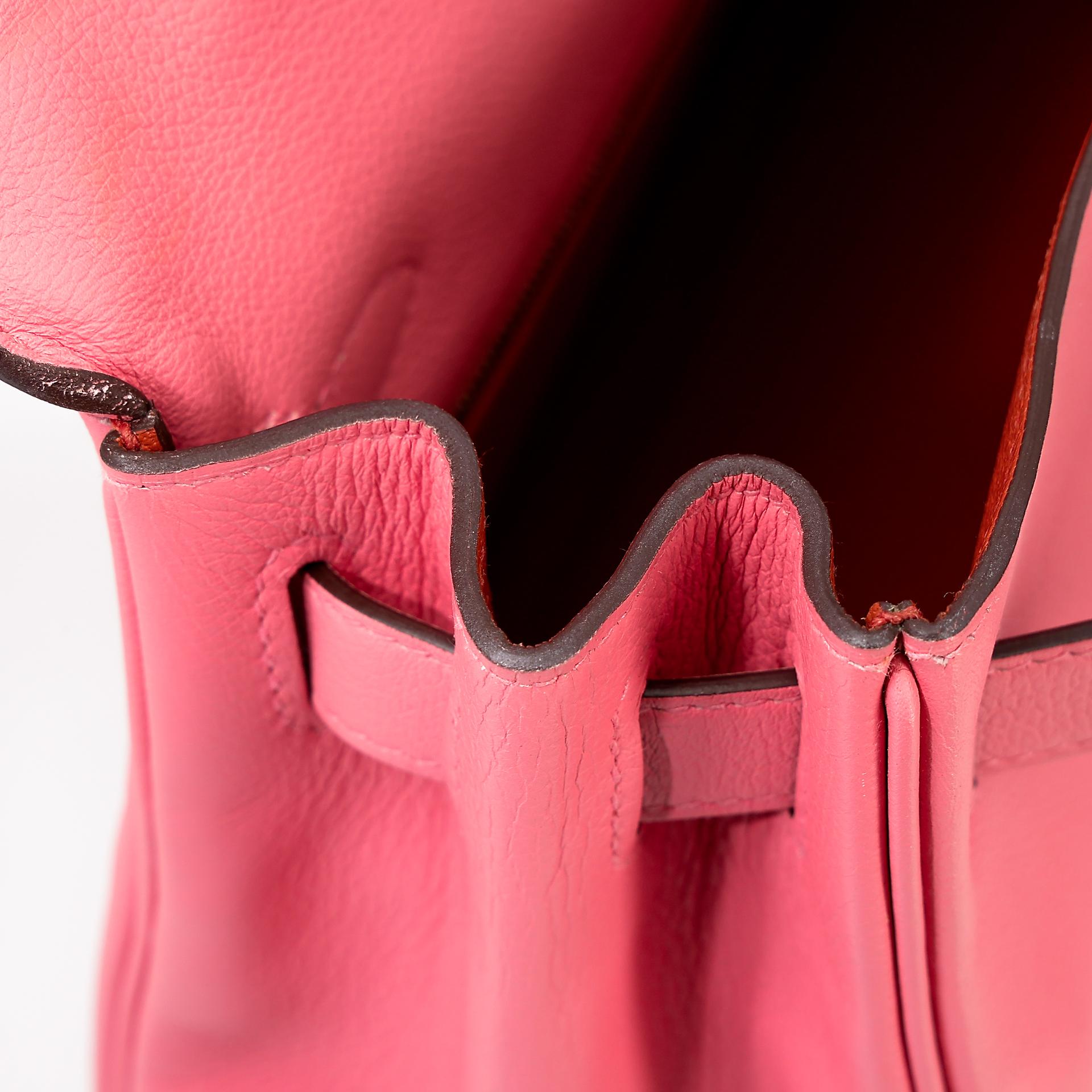Very Good ( Rank A) HERMÈS Kelly 28 Verso Rose d’Ete (K4) Terre Battue (R1) Evercolor Palladium hardware Y (2020) - 43