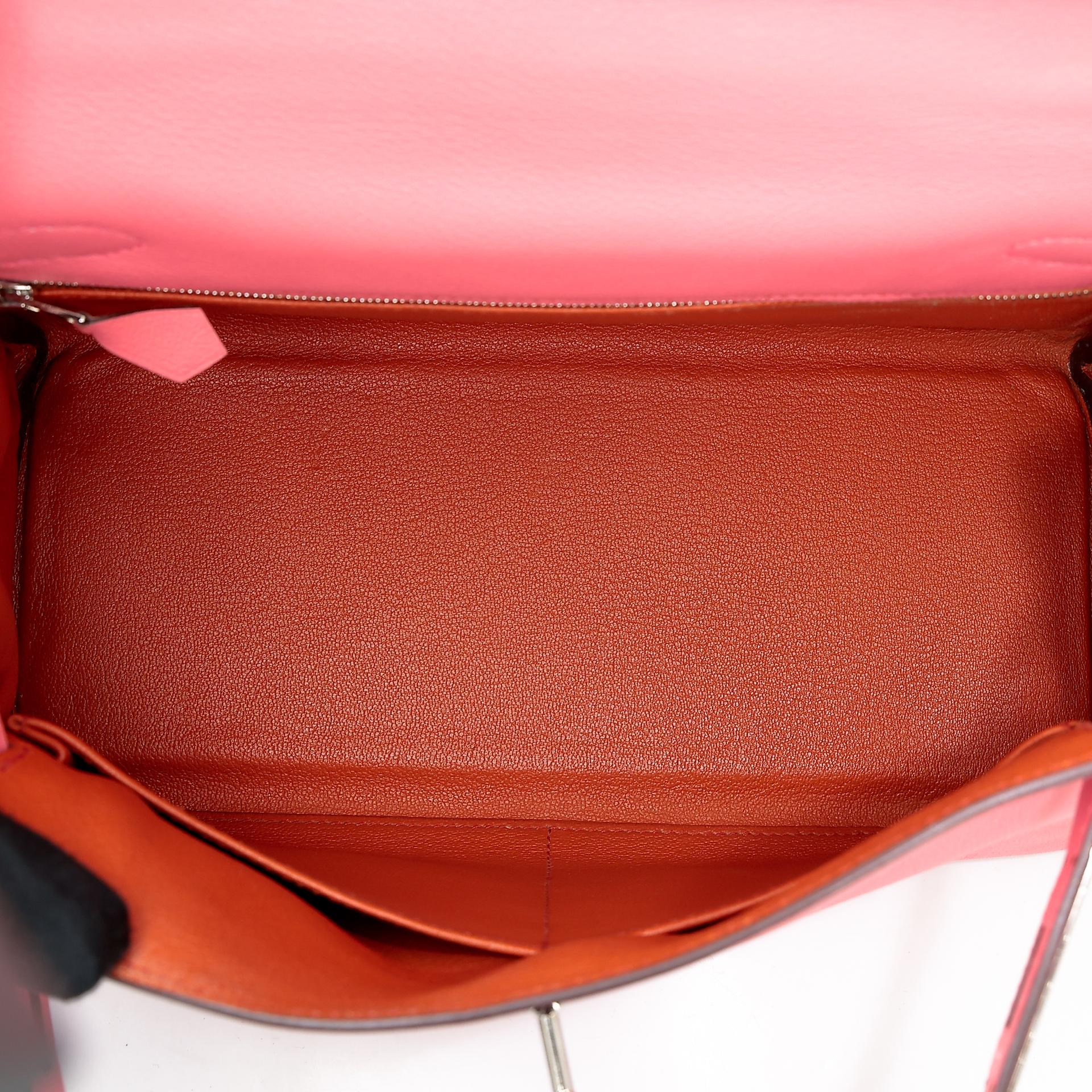 Very Good ( Rank A) HERMÈS Kelly 28 Verso Rose d’Ete (K4) Terre Battue (R1) Evercolor Palladium hardware Y (2020) - 44