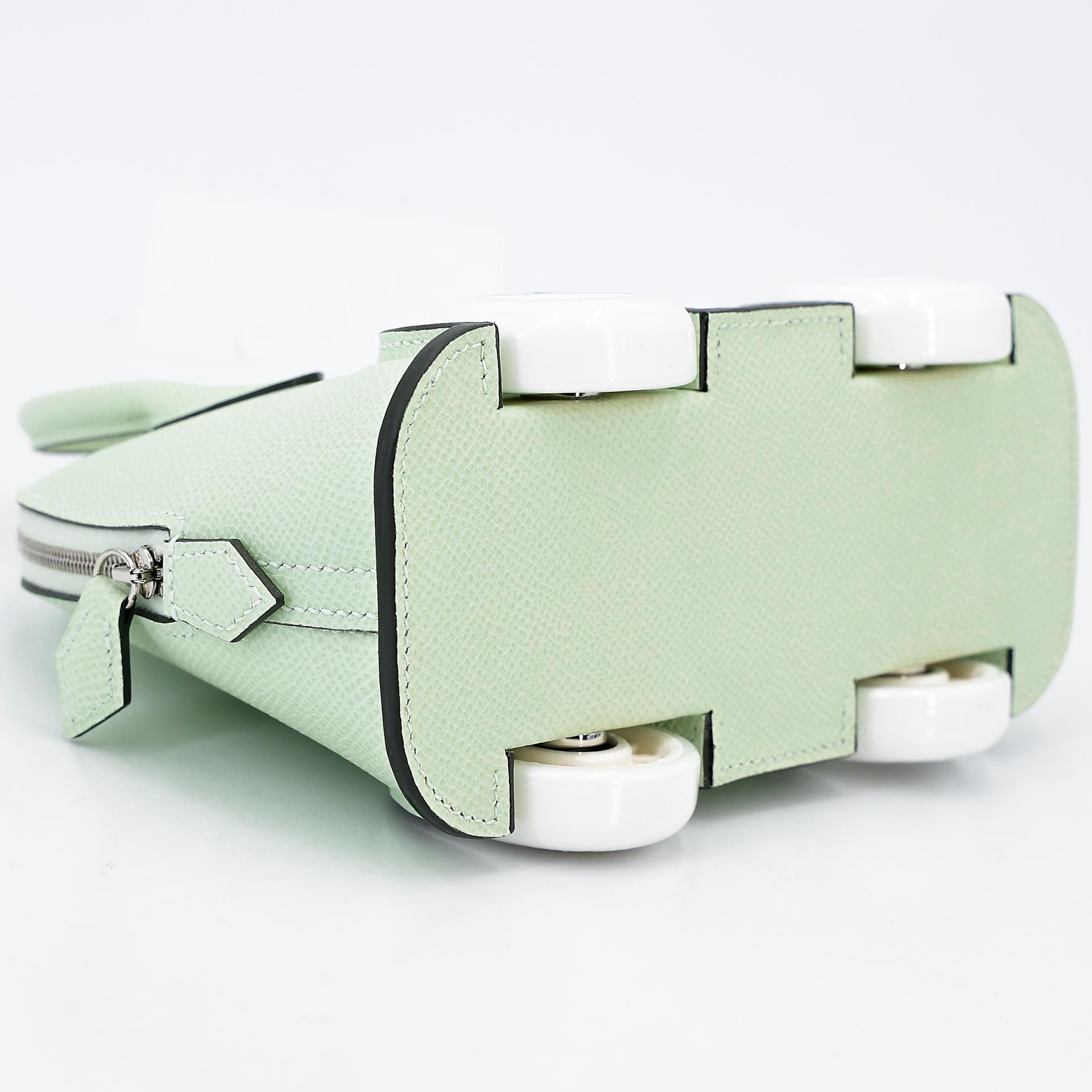 Brand New ( Rank N ) HERMÈS Limited Edition Bolide On Wheels White (01) Vert Fizz (0S) Epsom Palladium hardware W (2024) - 5