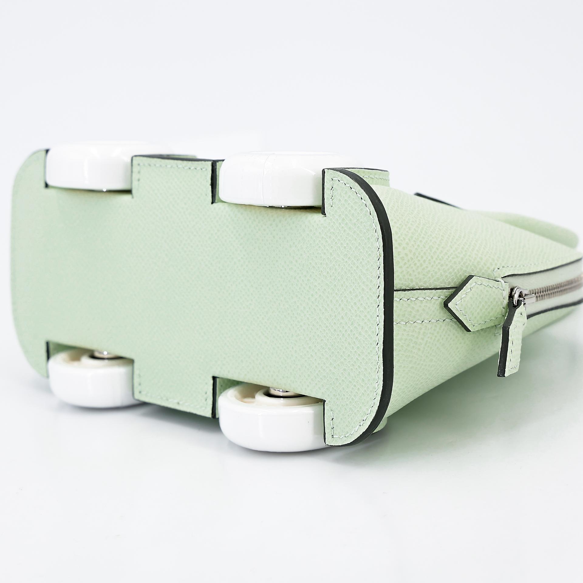 Brand New ( Rank N ) HERMÈS Limited Edition Bolide On Wheels White (01) Vert Fizz (0S) Epsom Palladium hardware W (2024) - 6