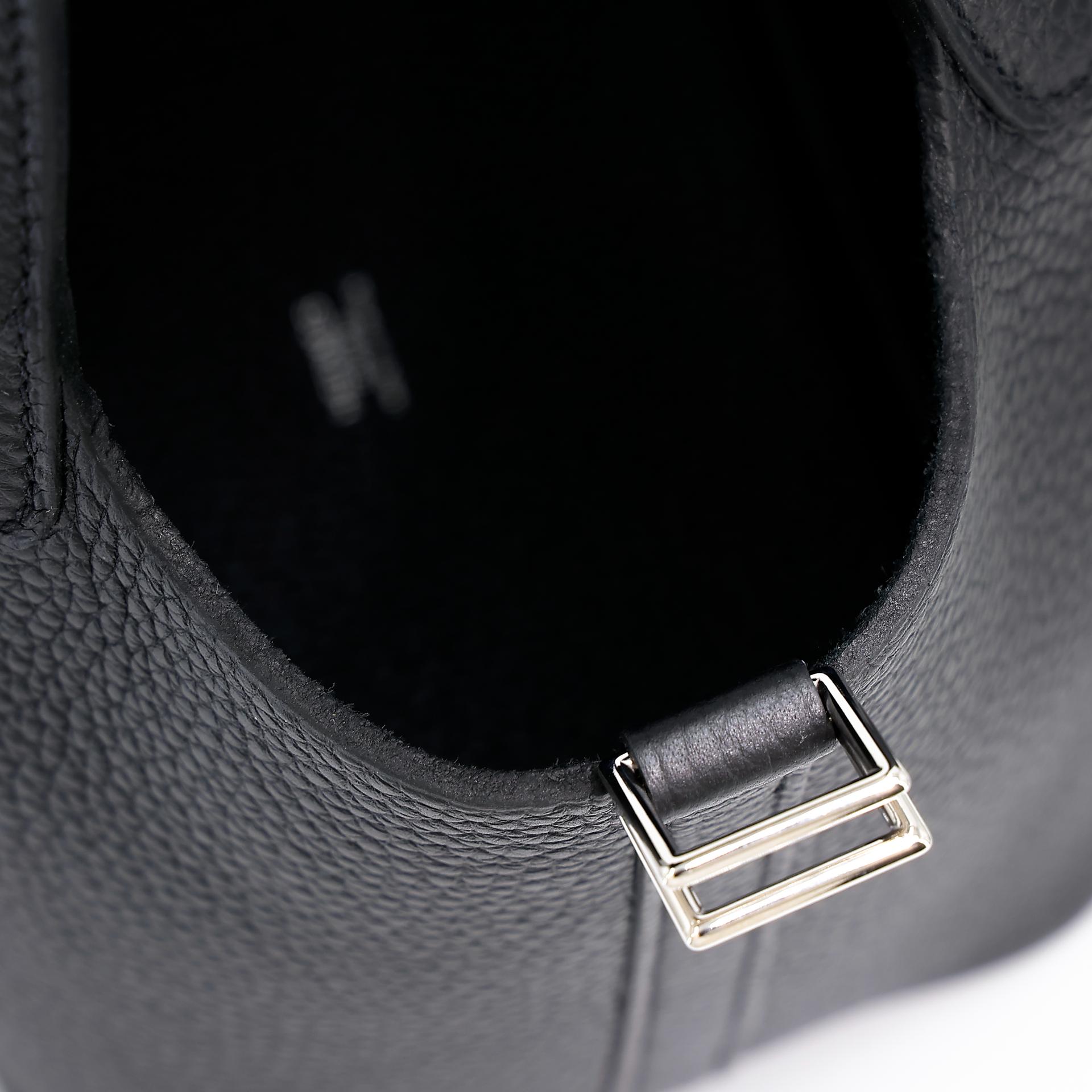Unused ( Rank NS ) HERMÈS Picotin Lock PM Black (89) Clemence Palladium hardware U (2022) - 12