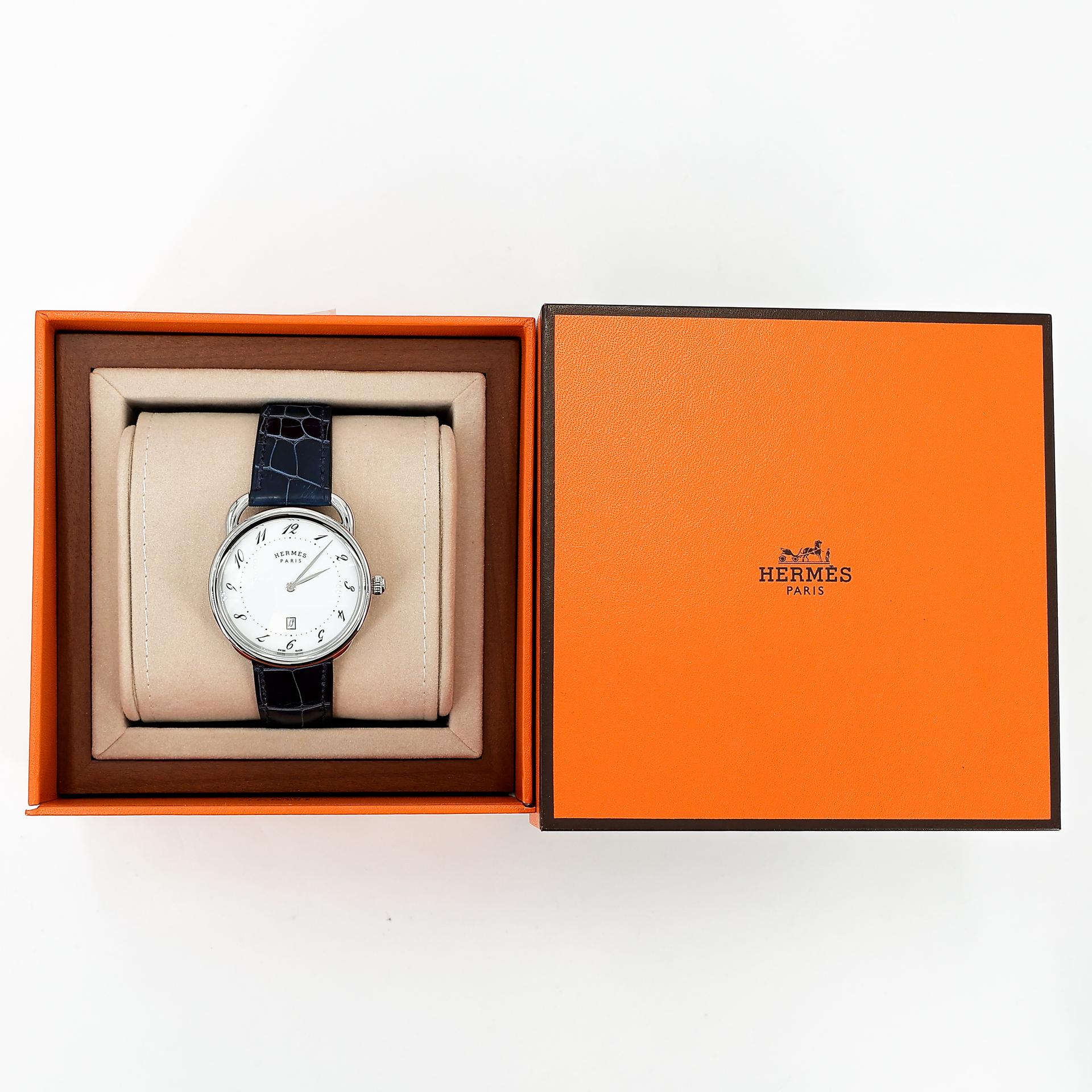Unused ( Rank NS ) HERMÈS Arceau watch 40mm Bleu Saphir (73) Alligator Palladium hardware B (2023) - 11