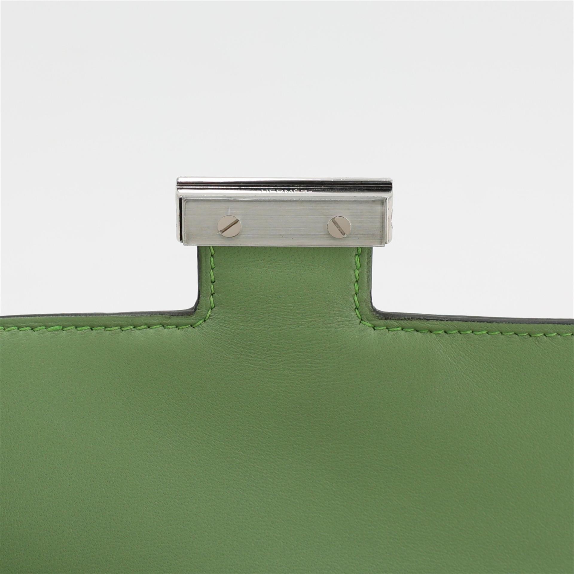 Excellent ( Rank SA ) HERMÈS Constance Mini Vert Criquet (3I) Epsom Palladium hardware Y (2020) - 10