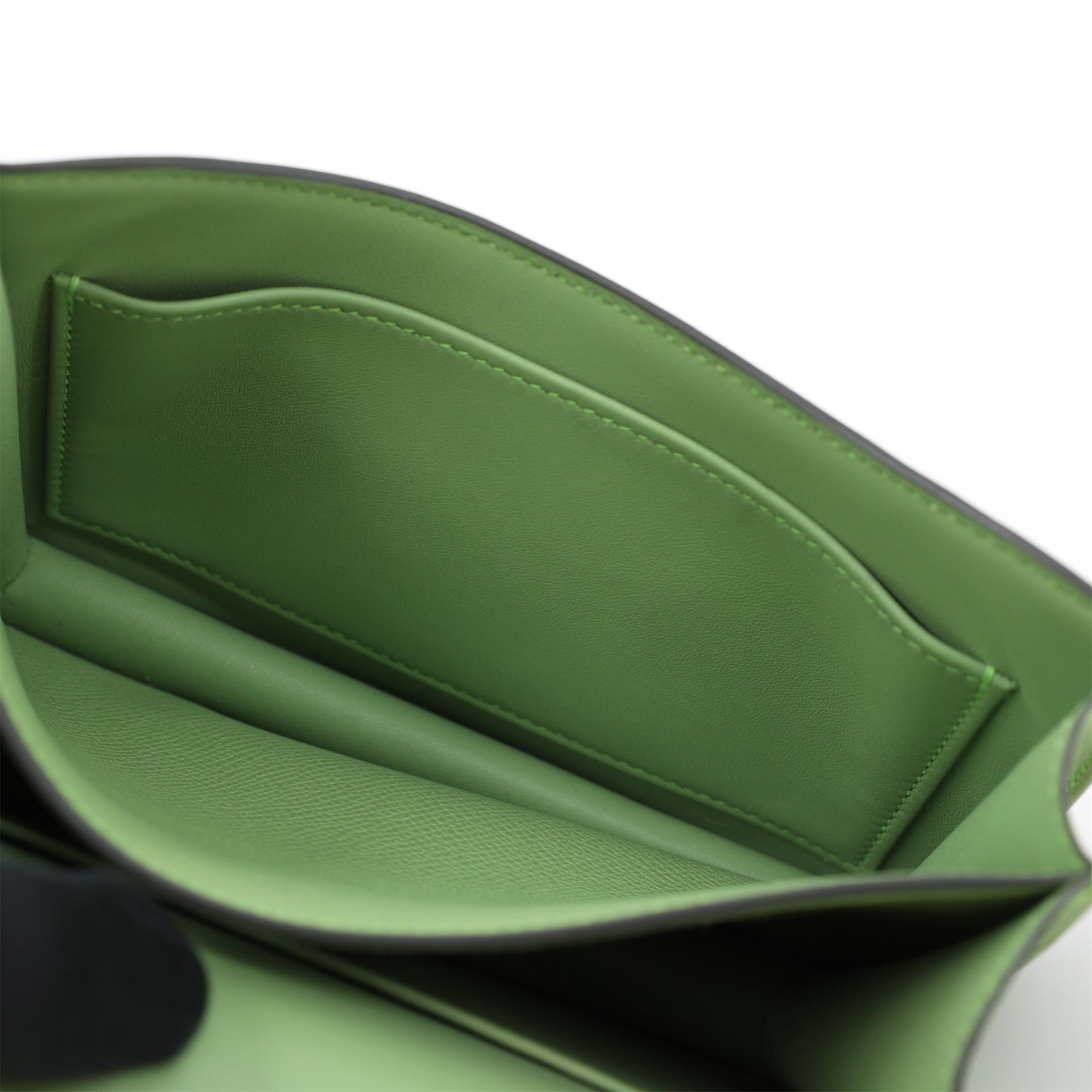Excellent ( Rank SA ) HERMÈS Constance Mini Vert Criquet (3I) Epsom Palladium hardware Y (2020) - 14