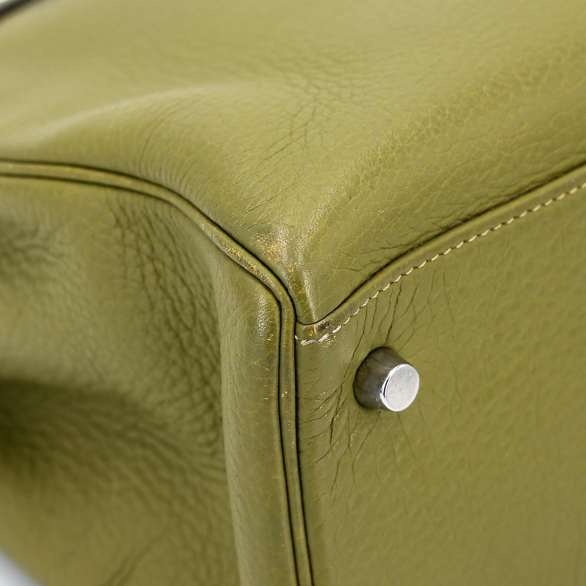 Good ( Rank AB) HERMÈS Kelly 35 Vert Anis (66) Clemence Palladium hardware Square J (2006) - 16