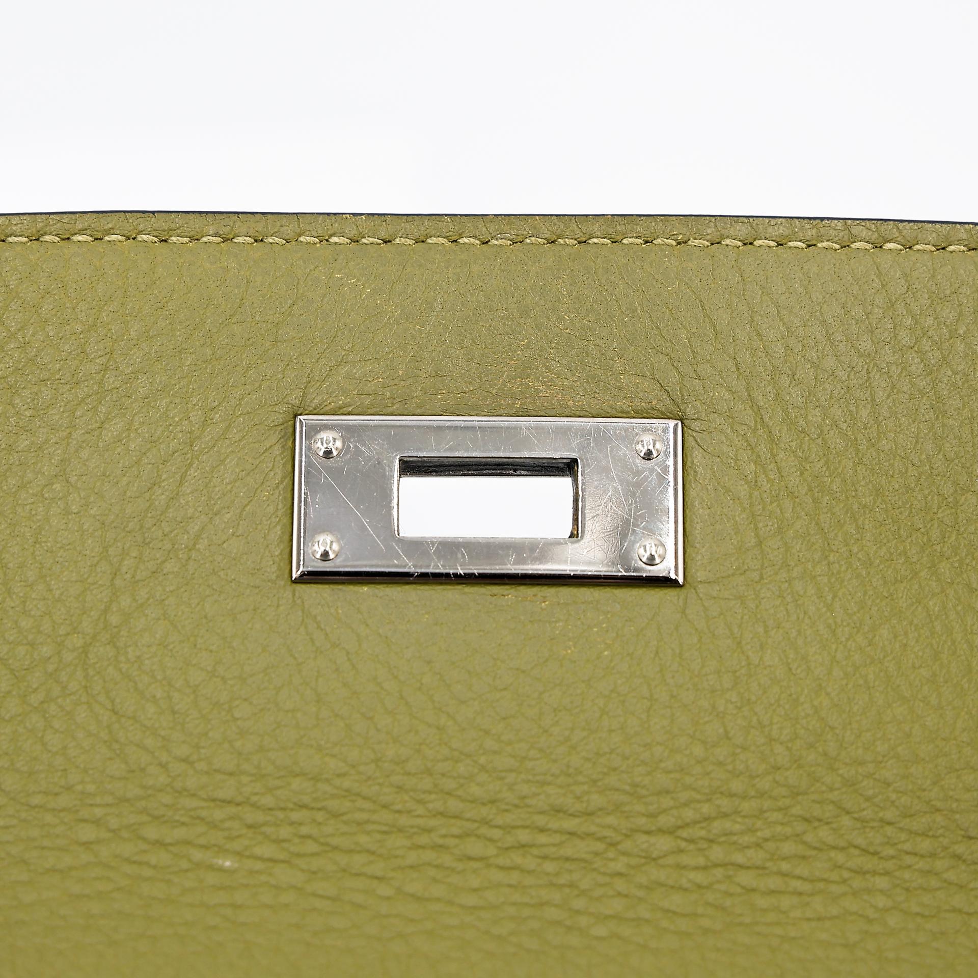 Good ( Rank AB) HERMÈS Kelly 35 Vert Anis (66) Clemence Palladium hardware Square J (2006) - 28