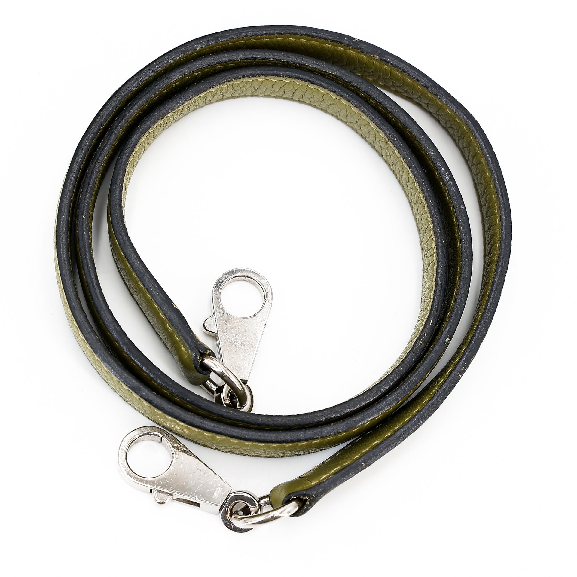 Good ( Rank AB) HERMÈS Kelly 35 Vert Anis (66) Clemence Palladium hardware Square J (2006) - 49