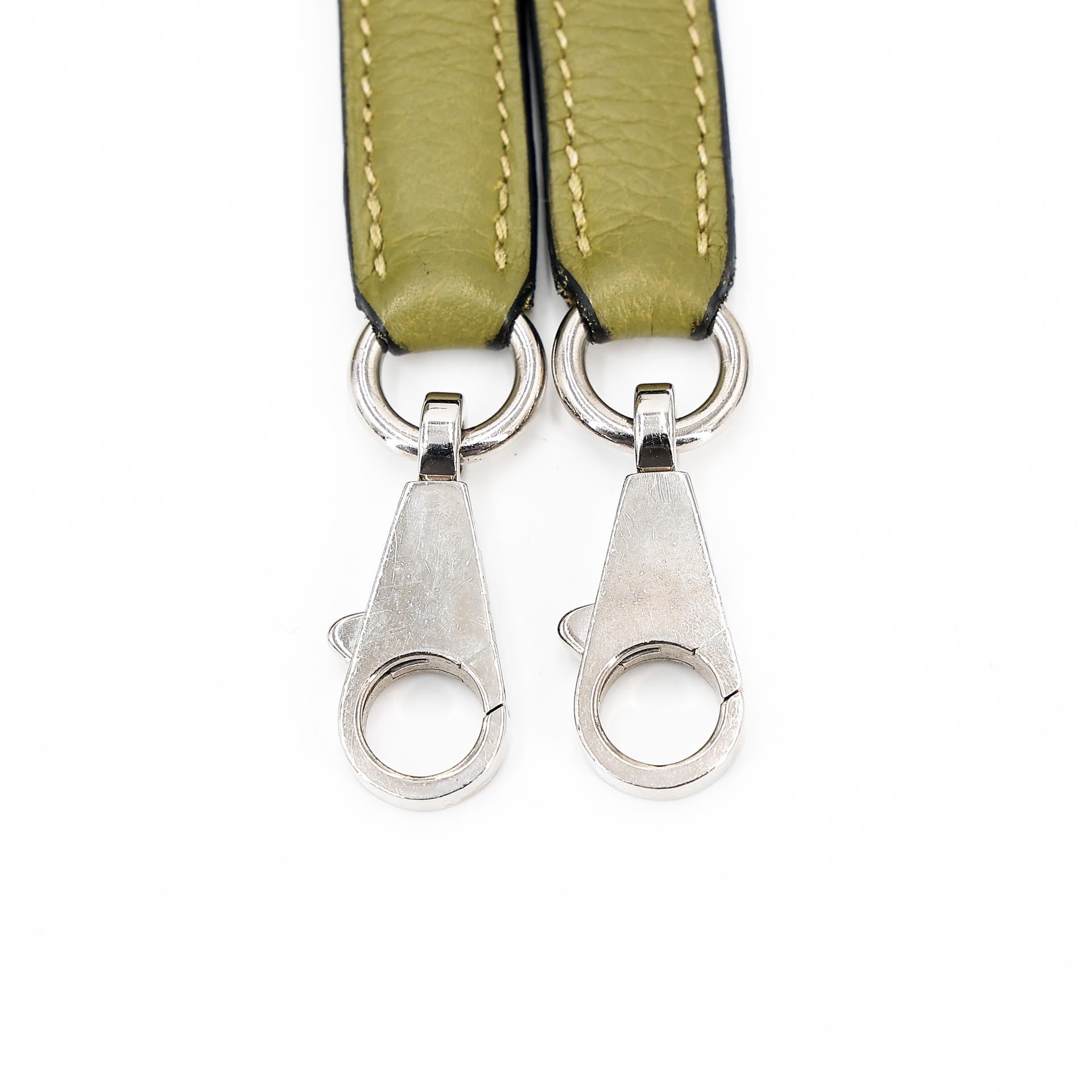 Good ( Rank AB) HERMÈS Kelly 35 Vert Anis (66) Clemence Palladium hardware Square J (2006) - 53