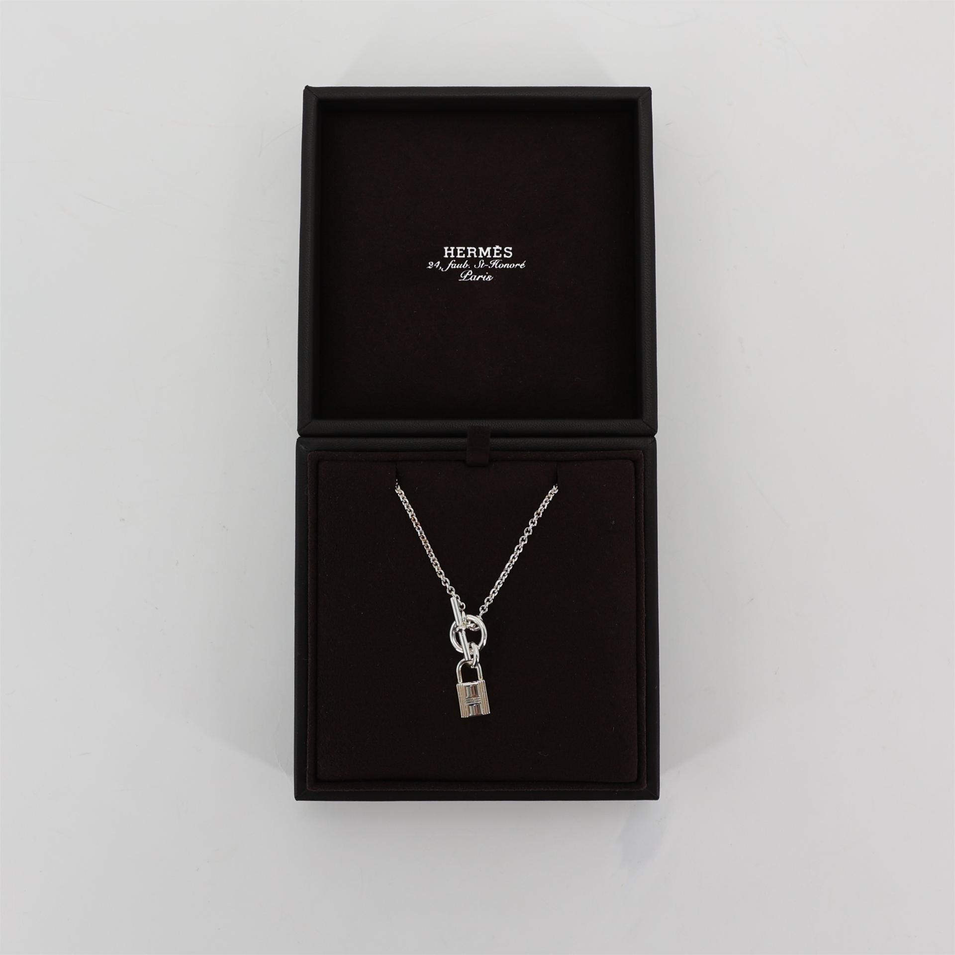 Excellent ( Rank SA ) HERMÈS Kelly Cadenas pendant Silver Silver 925 Palladium hardware - 8