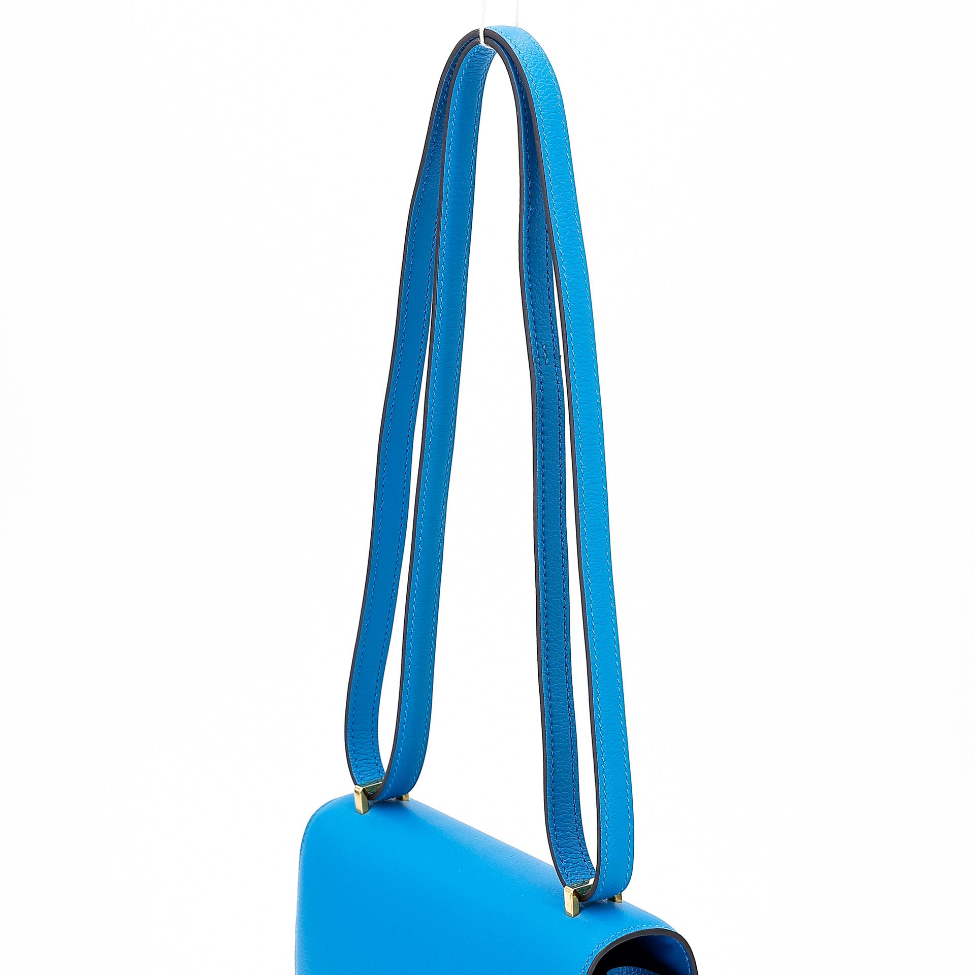 Very Good ( Rank A) HERMÈS Constance Mini Bleu Zanzibar (B3) Evercolor Gold hardware A (2017) - 3
