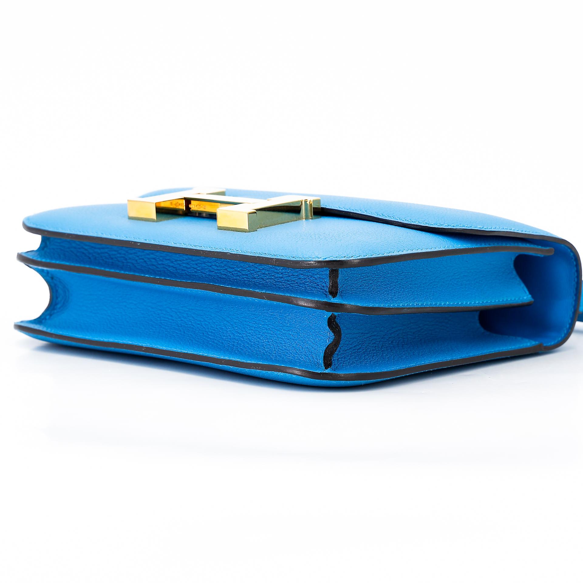 Very Good ( Rank A) HERMÈS Constance Mini Bleu Zanzibar (B3) Evercolor Gold hardware A (2017) - 6