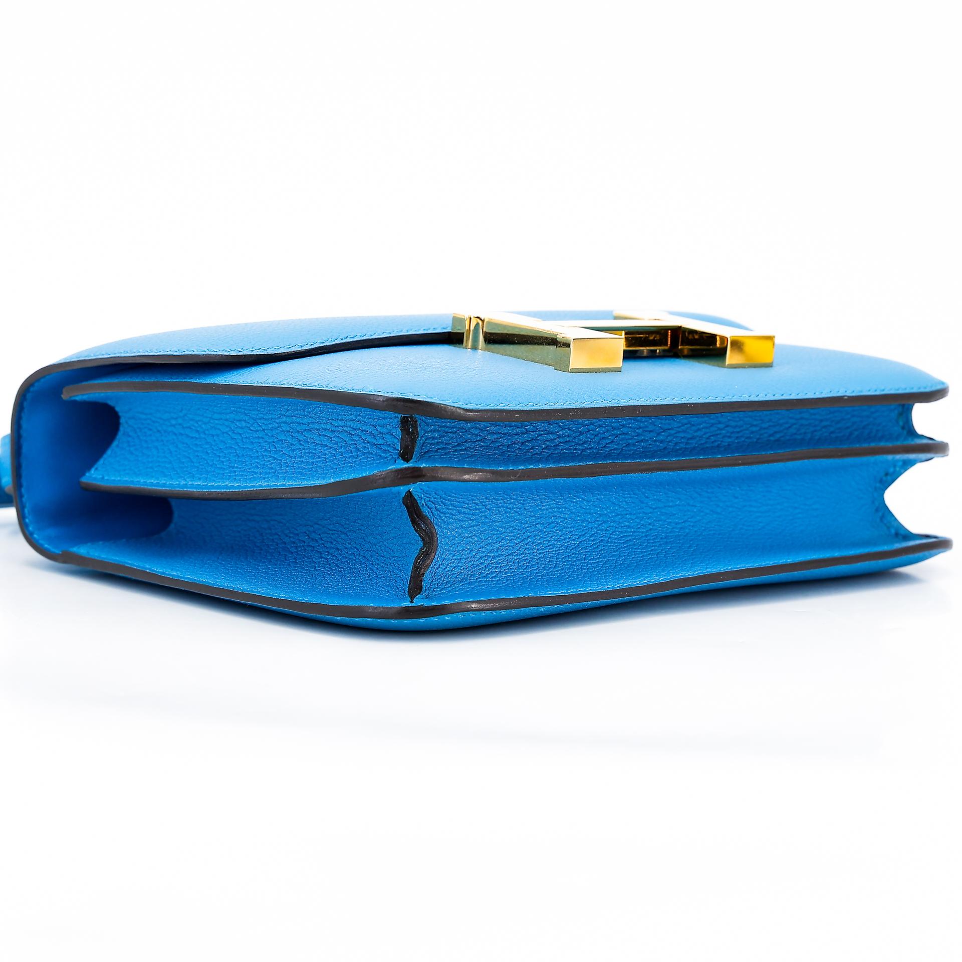 Very Good ( Rank A) HERMÈS Constance Mini Bleu Zanzibar (B3) Evercolor Gold hardware A (2017) - 7