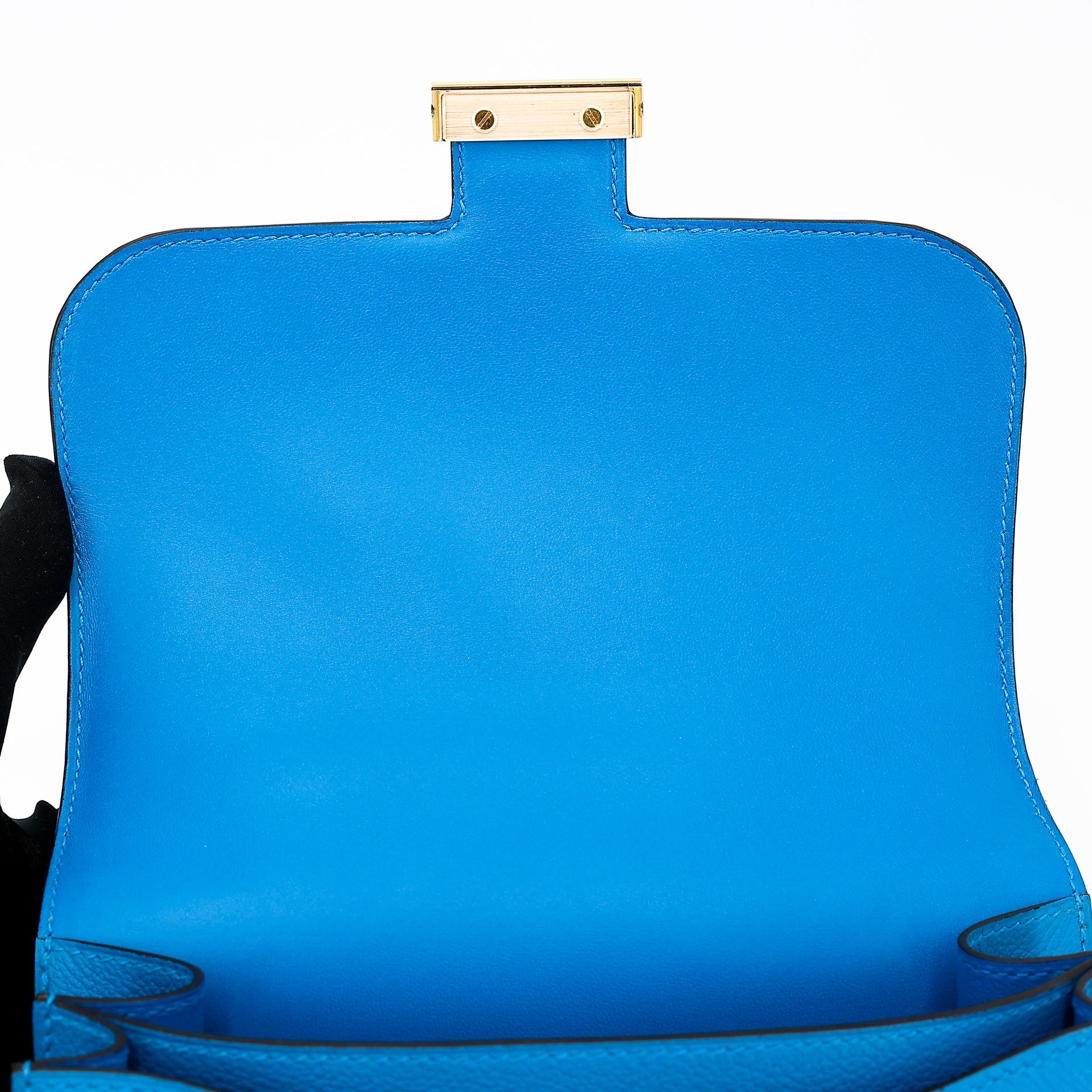 Very Good ( Rank A) HERMÈS Constance Mini Bleu Zanzibar (B3) Evercolor Gold hardware A (2017) - 12