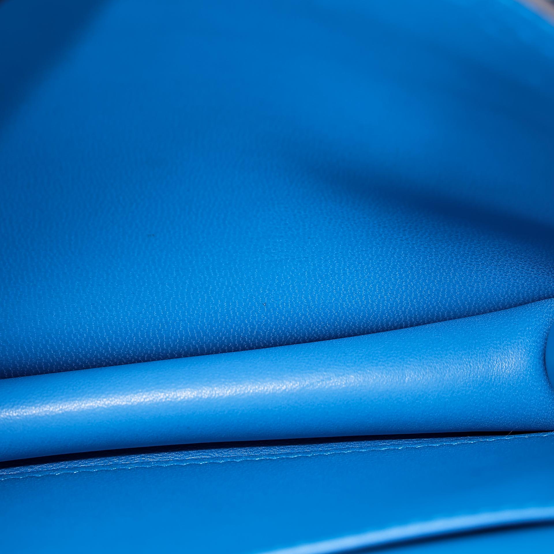 Very Good ( Rank A) HERMÈS Constance Mini Bleu Zanzibar (B3) Evercolor Gold hardware A (2017) - 18