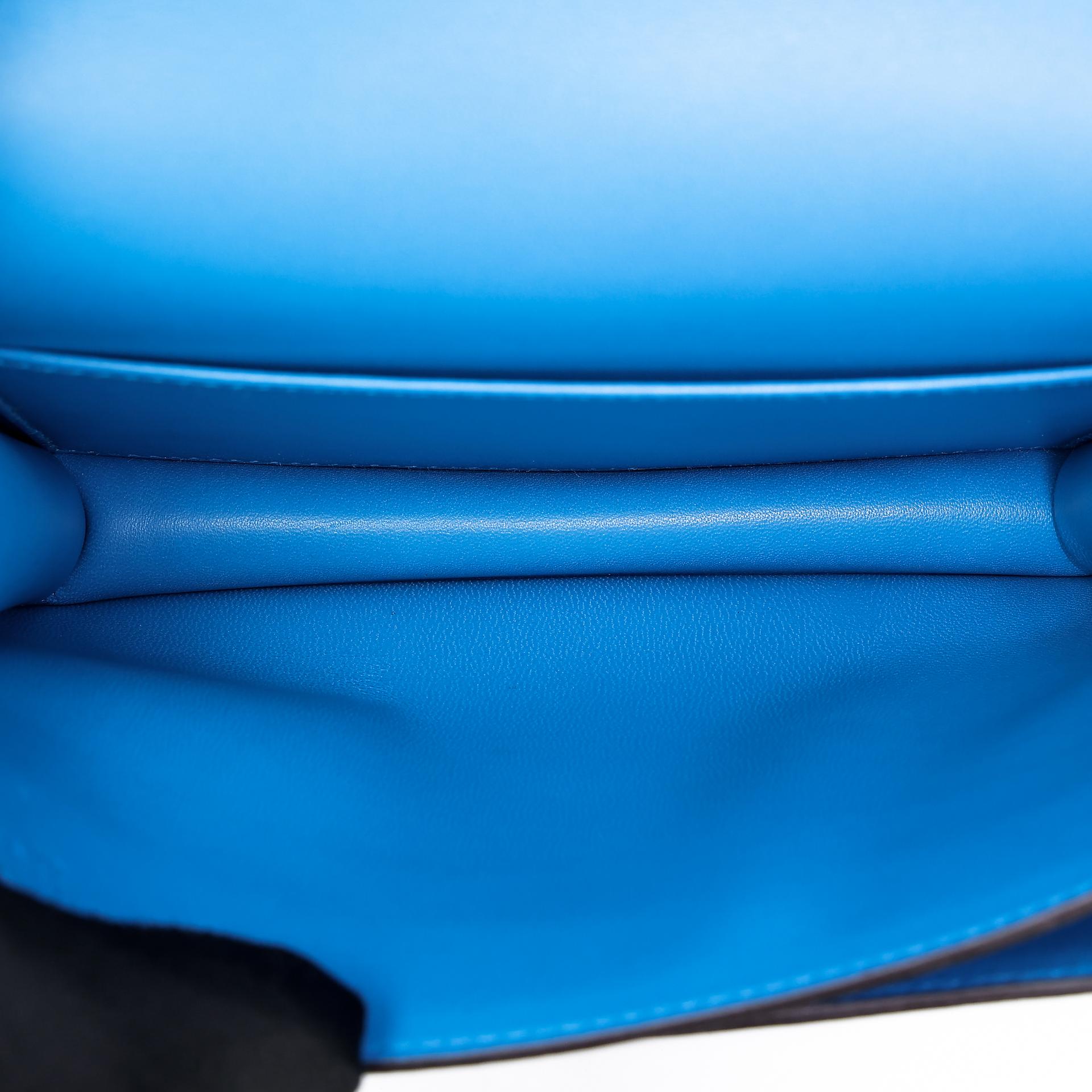 Very Good ( Rank A) HERMÈS Constance Mini Bleu Zanzibar (B3) Evercolor Gold hardware A (2017) - 21