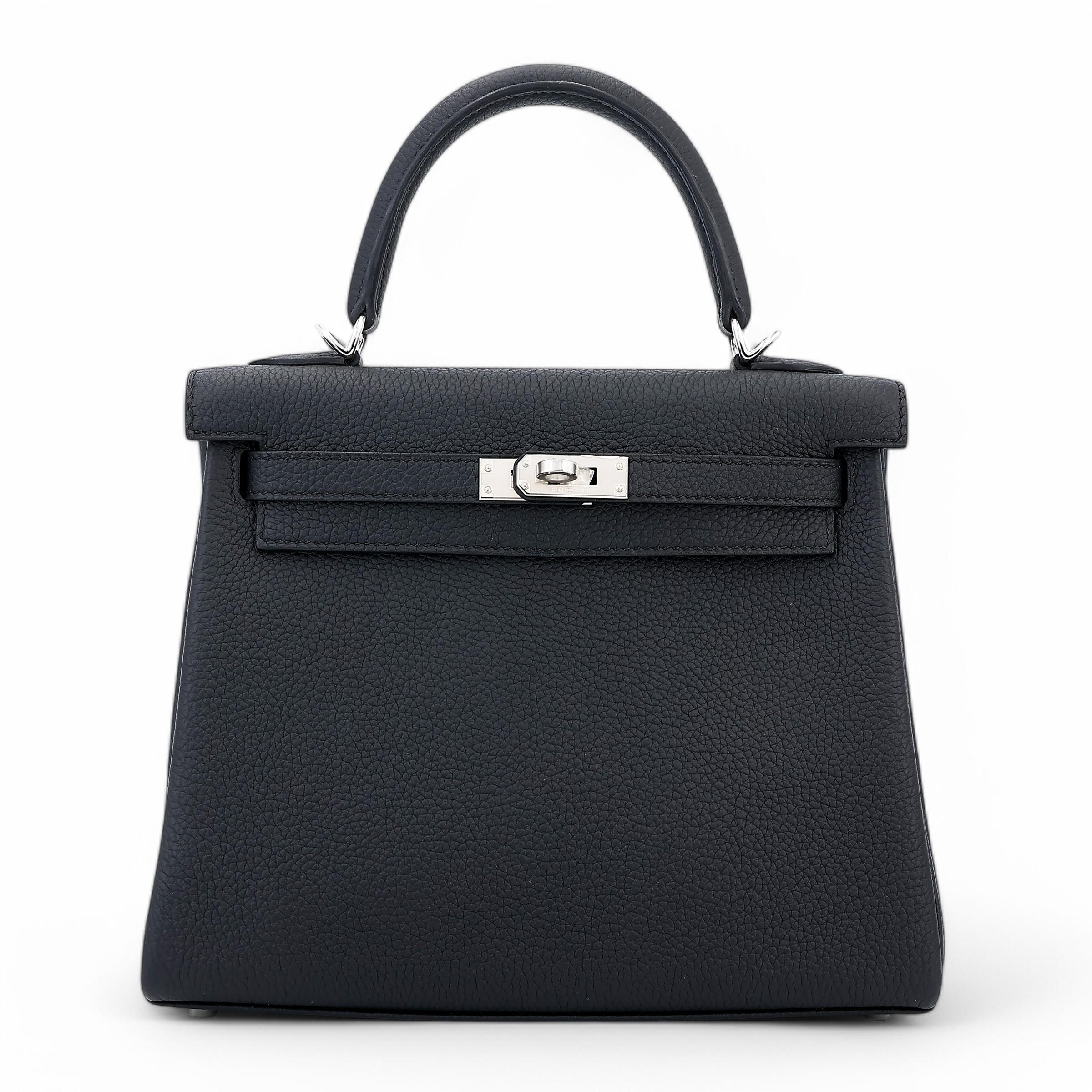 Brand New ( Rank N ) HERMÈS Kelly 25 Black (89) Togo Palladium hardware W (2024) - 1