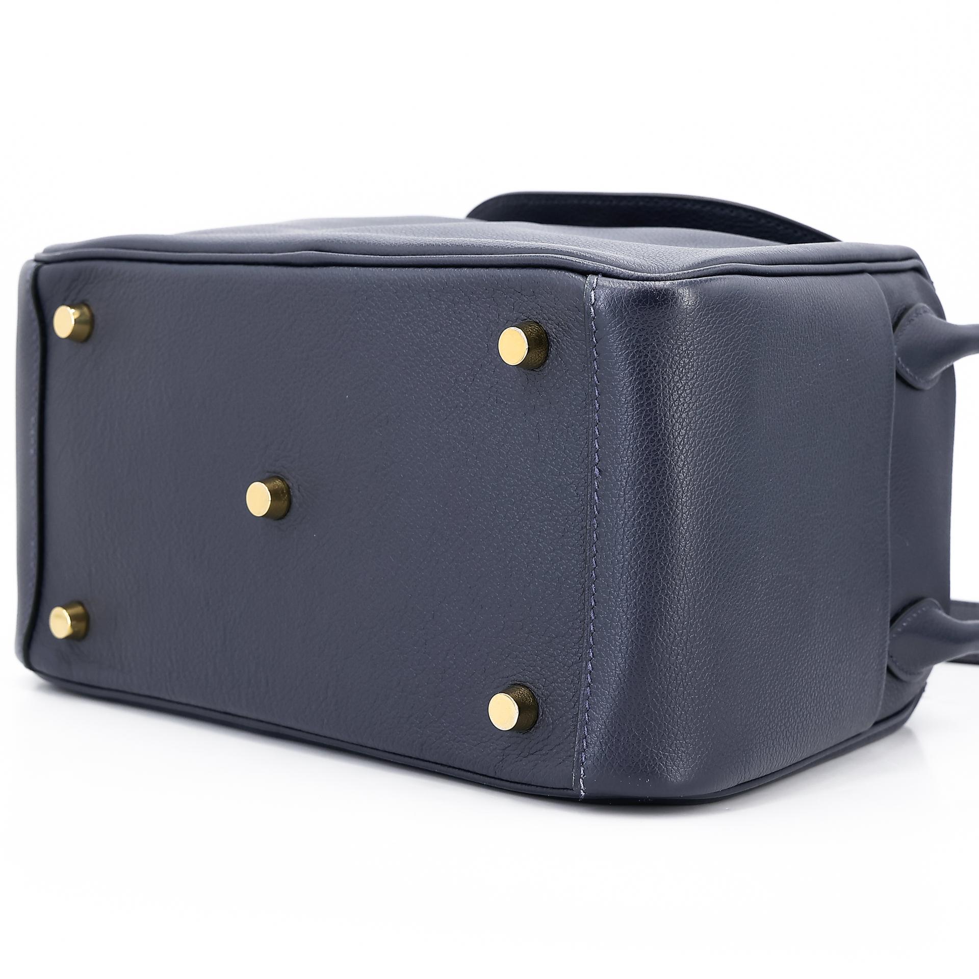 Very Good ( Rank A) HERMÈS Lindy 26 Bleu Nuit (2Z) Evercolor Gold hardware U (2022) - 9