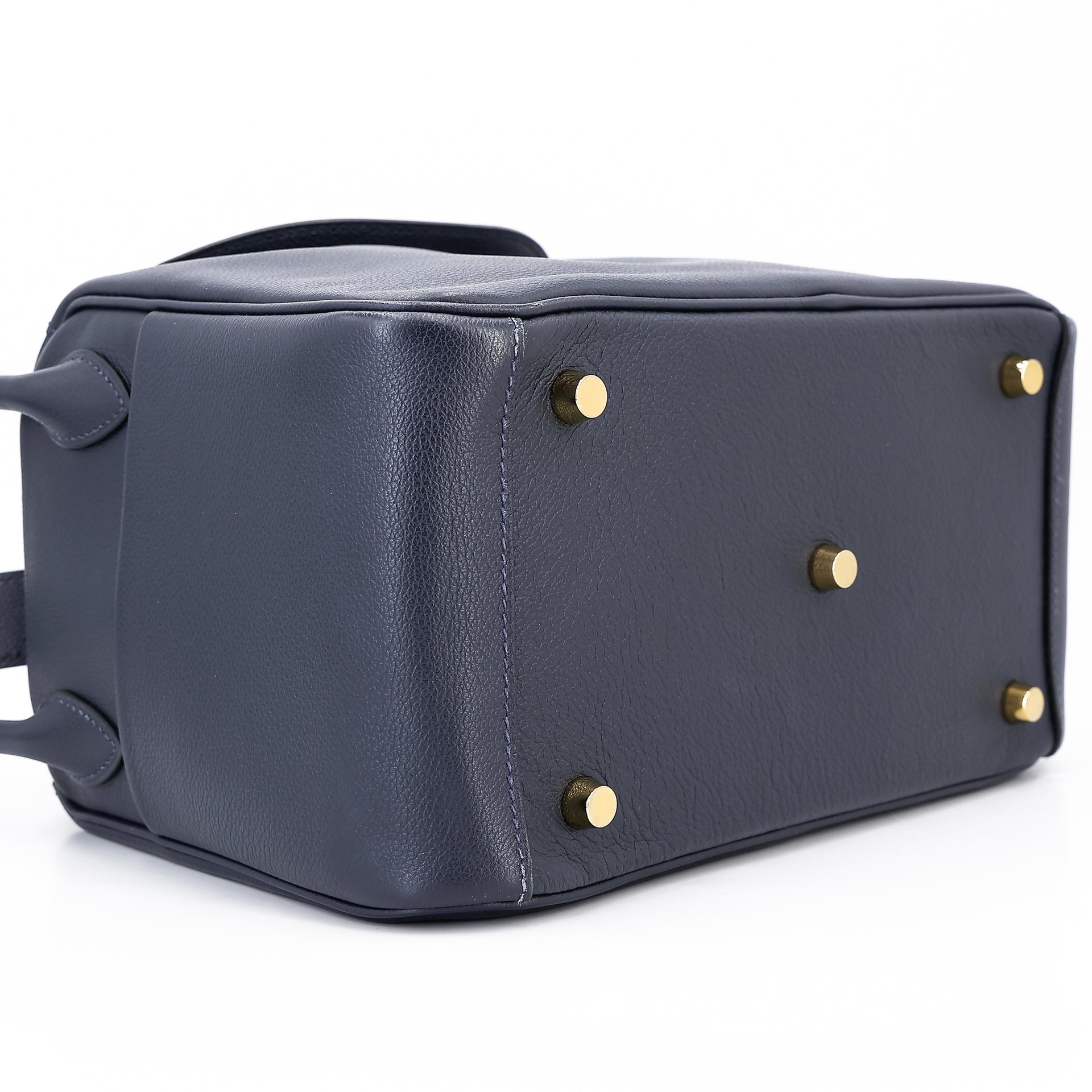 Very Good ( Rank A) HERMÈS Lindy 26 Bleu Nuit (2Z) Evercolor Gold hardware U (2022) - 10