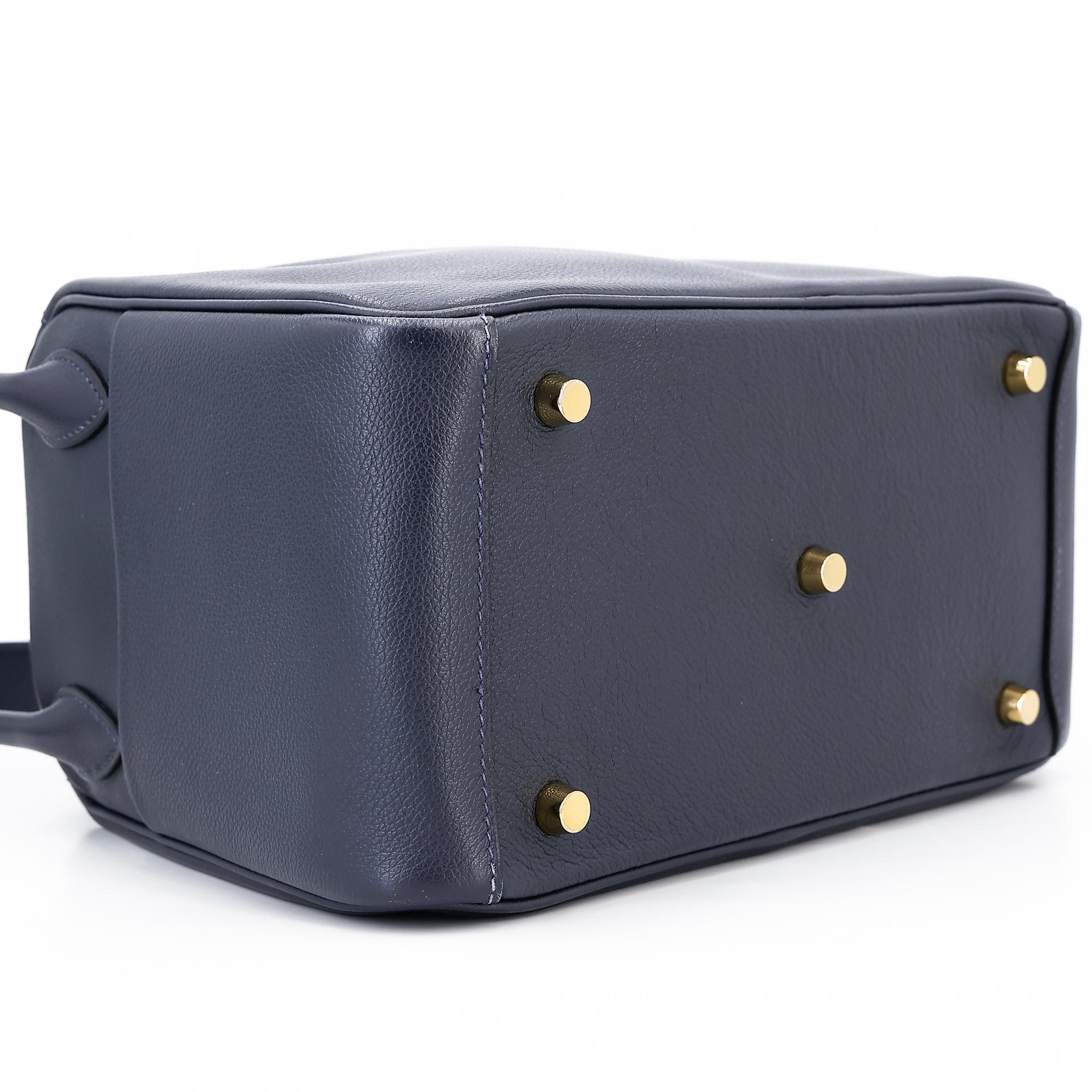 Very Good ( Rank A) HERMÈS Lindy 26 Bleu Nuit (2Z) Evercolor Gold hardware U (2022) - 12
