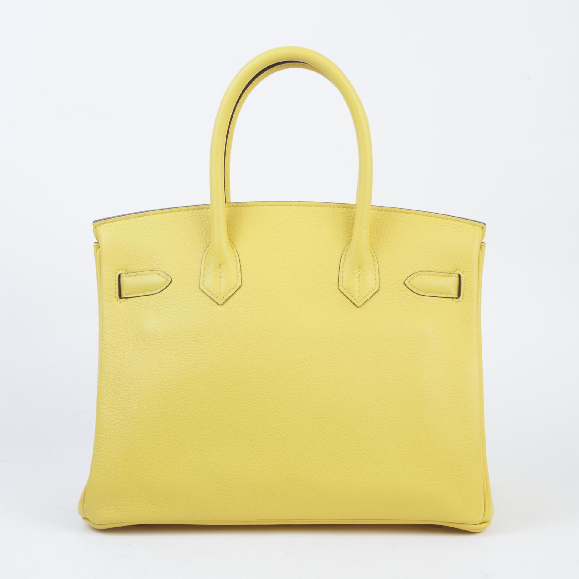 Very Good ( Rank A) HERMÈS Birkin 30 Jaune de Naples (9O) Taurillion Novillo Gold hardware D (2019) - 2