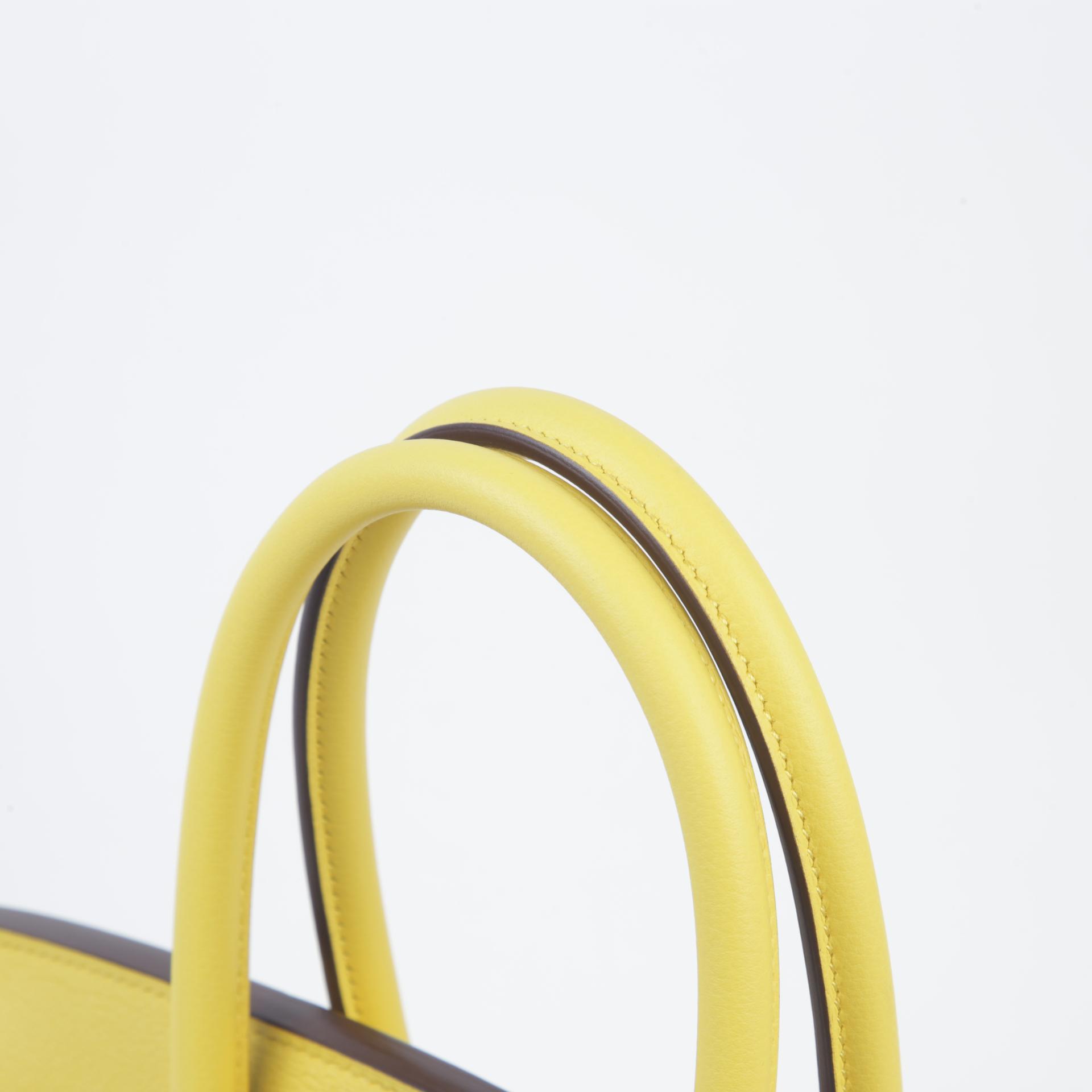 Very Good ( Rank A) HERMÈS Birkin 30 Jaune de Naples (9O) Taurillion Novillo Gold hardware D (2019) - 3