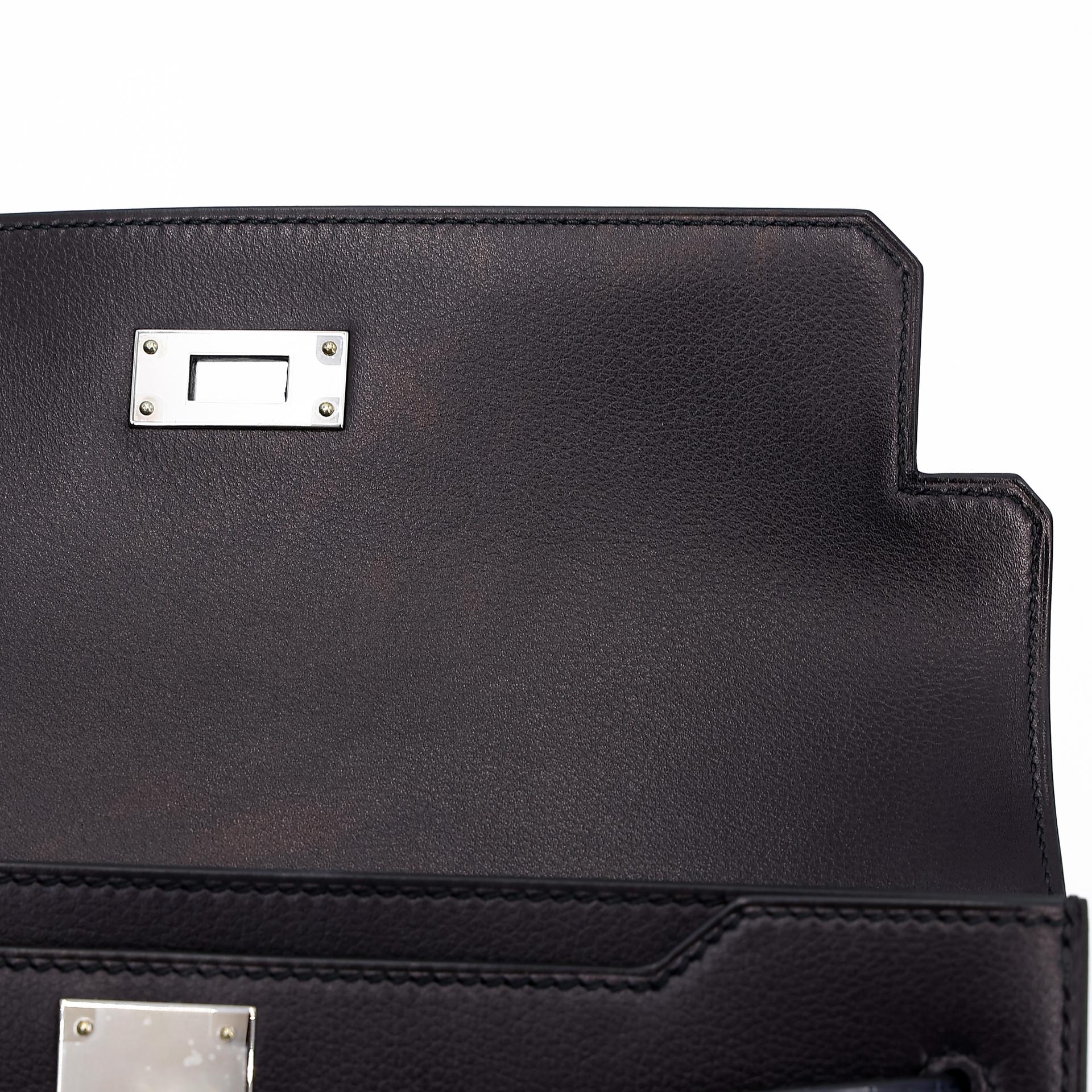Excellent ( Rank SA ) HERMÈS Kelly depeches 25 Touch Bleu Nuit (2Z) Evergrain Matte Alligator Palladium hardware Z (2021) - 24