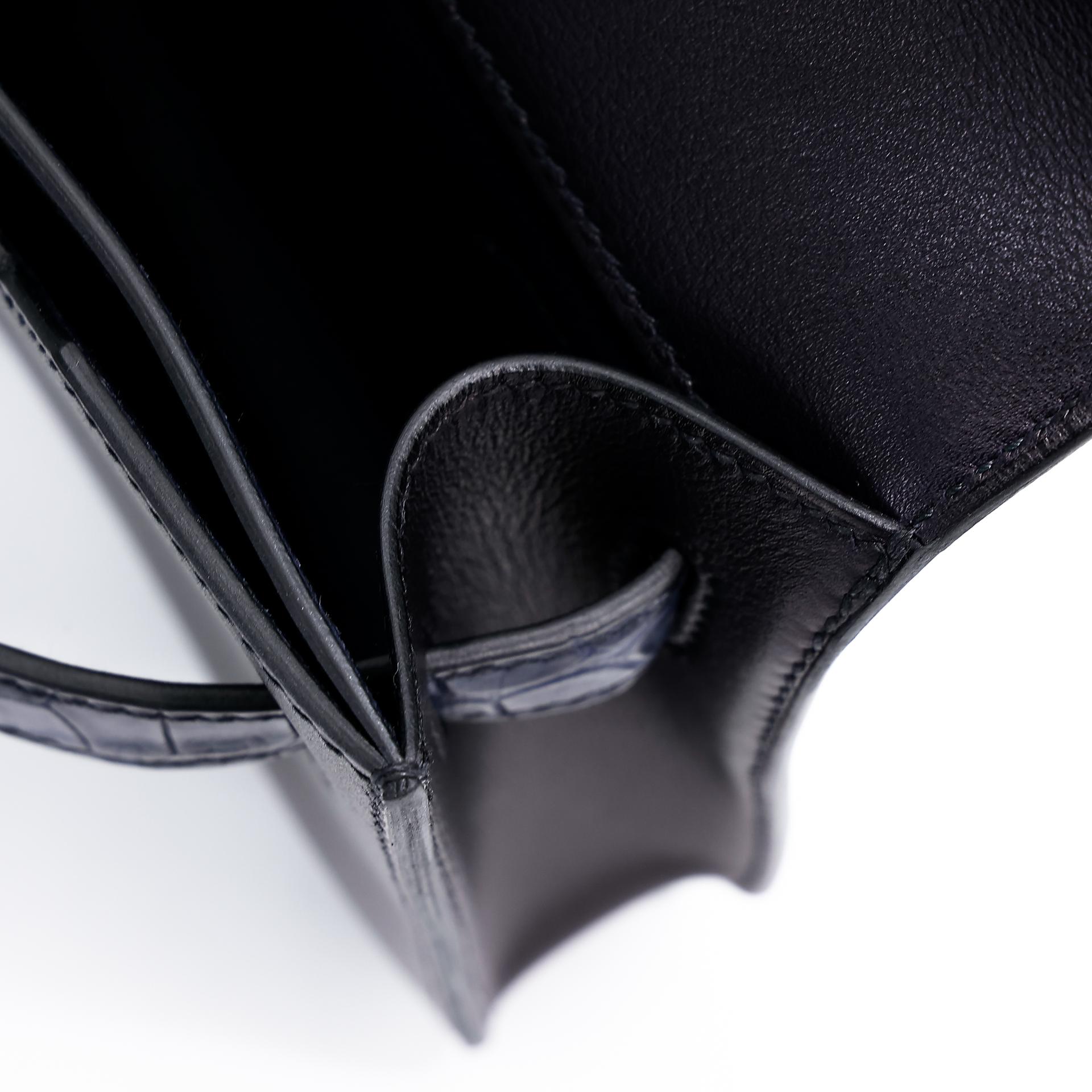 Excellent ( Rank SA ) HERMÈS Kelly depeches 25 Touch Bleu Nuit (2Z) Evergrain Matte Alligator Palladium hardware Z (2021) - 27