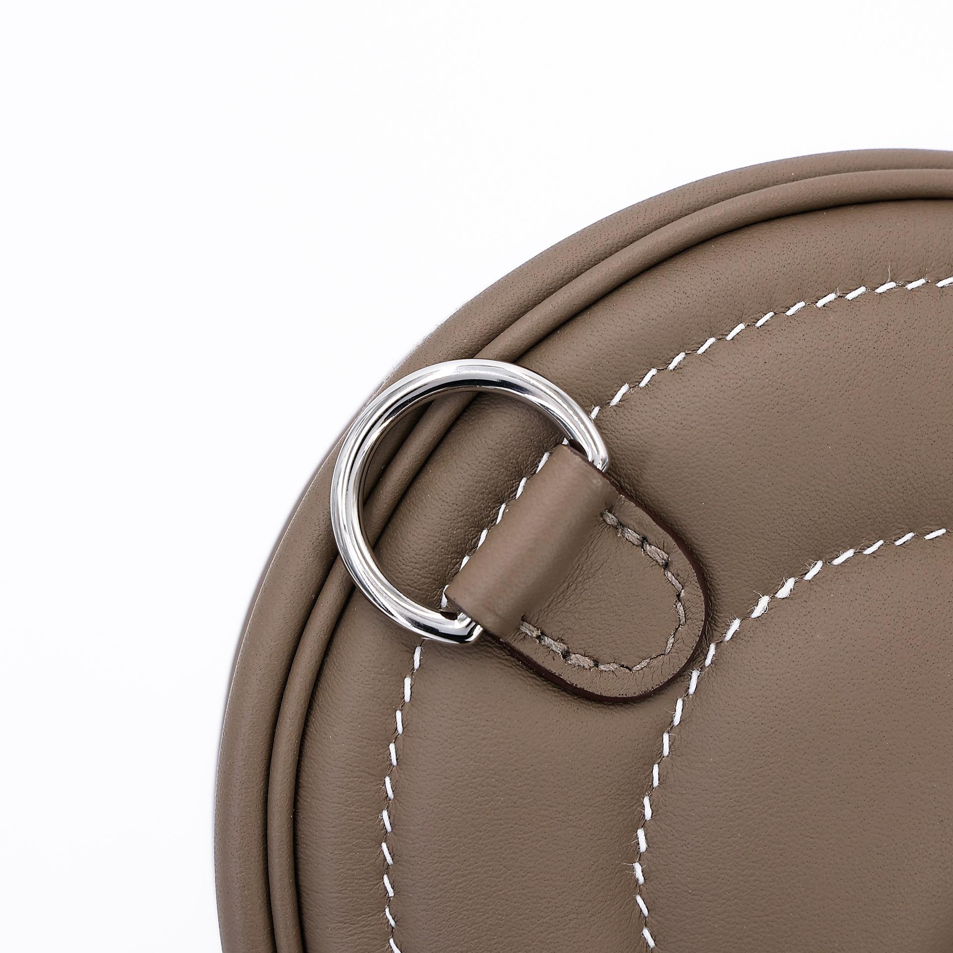 Unused ( Rank NS ) HERMÈS In-The-Loop belt bag Etoupe (18) Swift Palladium hardware W (2024) - 10