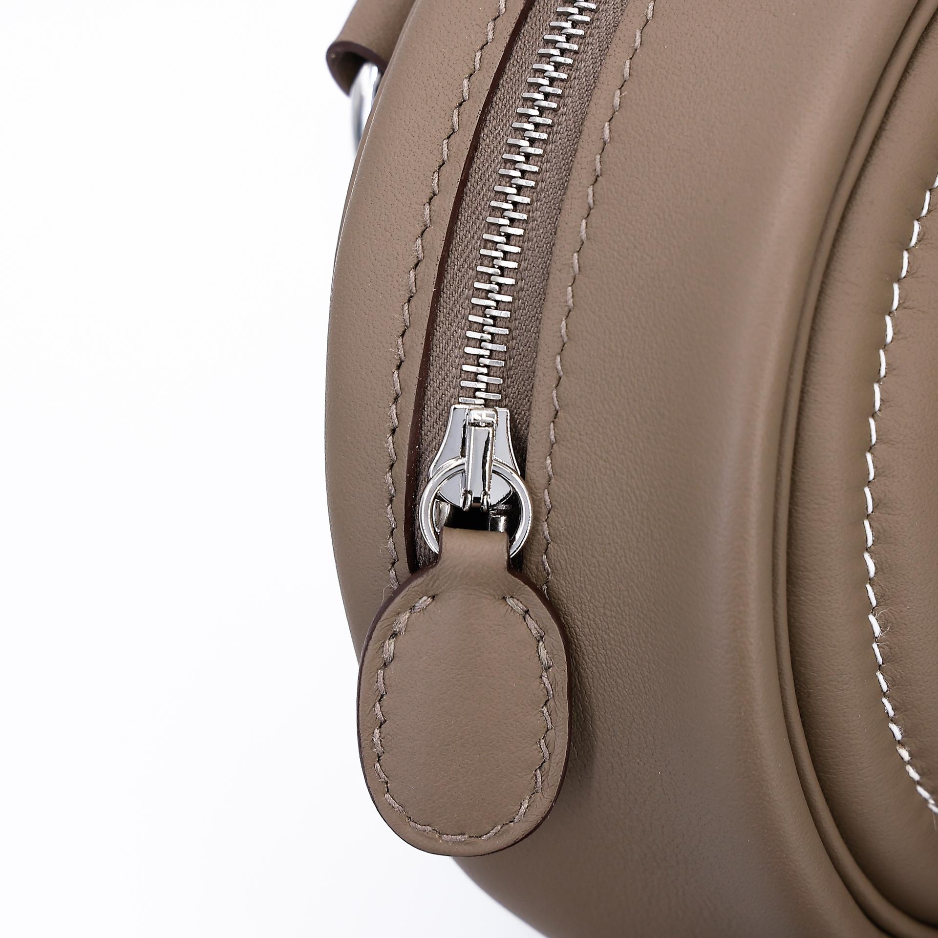 Unused ( Rank NS ) HERMÈS In-The-Loop belt bag Etoupe (18) Swift Palladium hardware W (2024) - 12