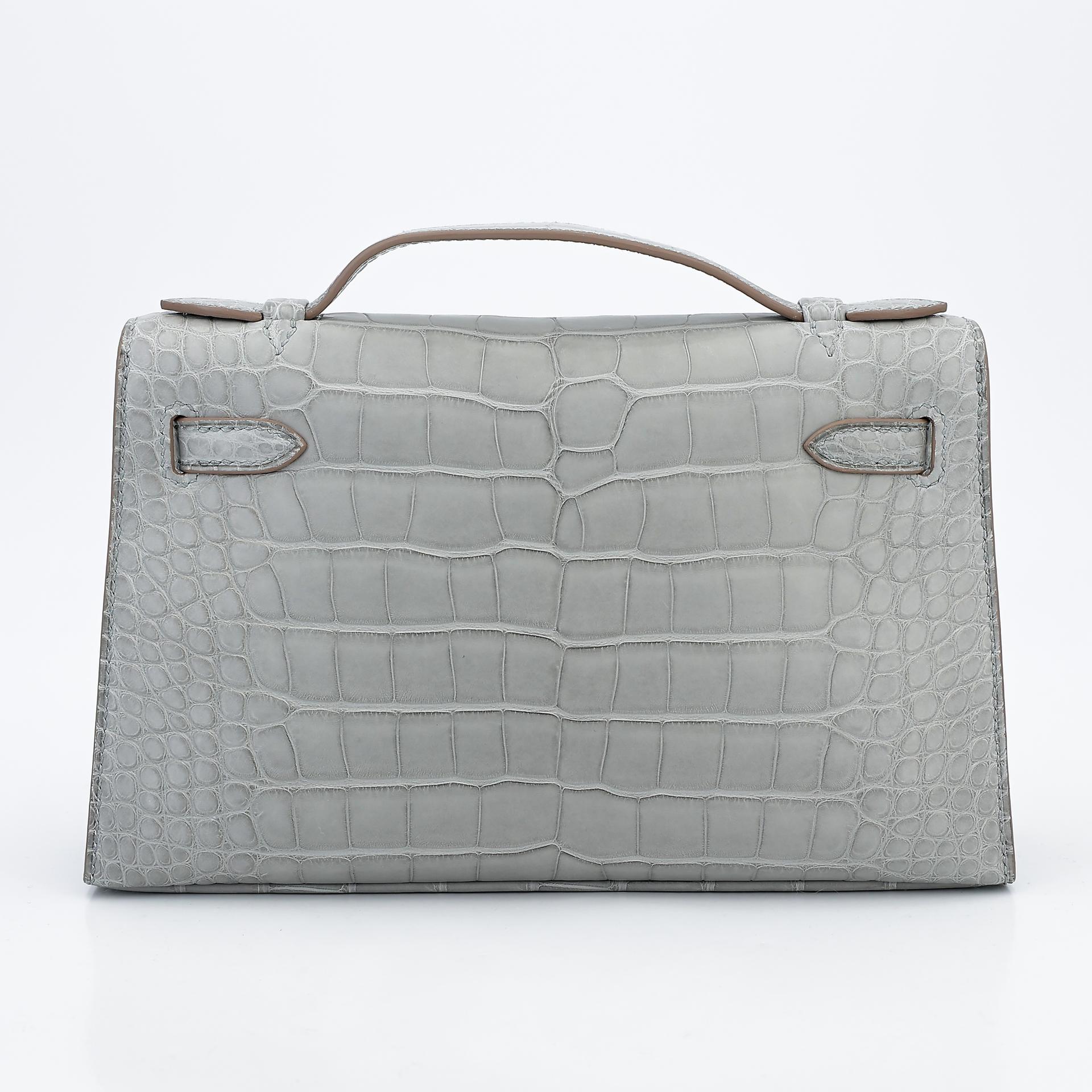 Unused ( Rank NS ) HERMÈS Kelly Pochette Gris Perle (80) Matte Alligator Palladium hardware W (2024) - 2
