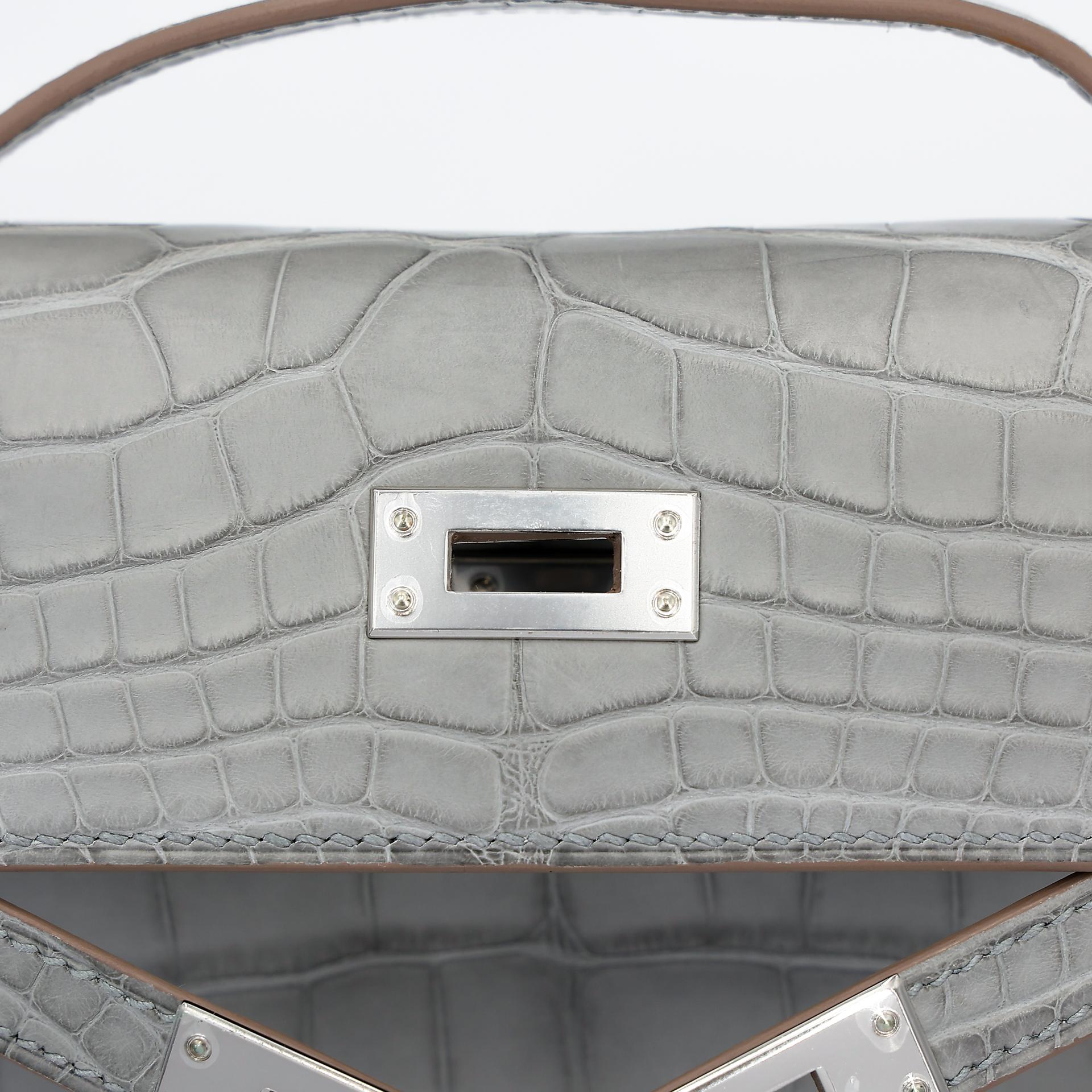Unused ( Rank NS ) HERMÈS Kelly Pochette Gris Perle (80) Matte Alligator Palladium hardware W (2024) - 9