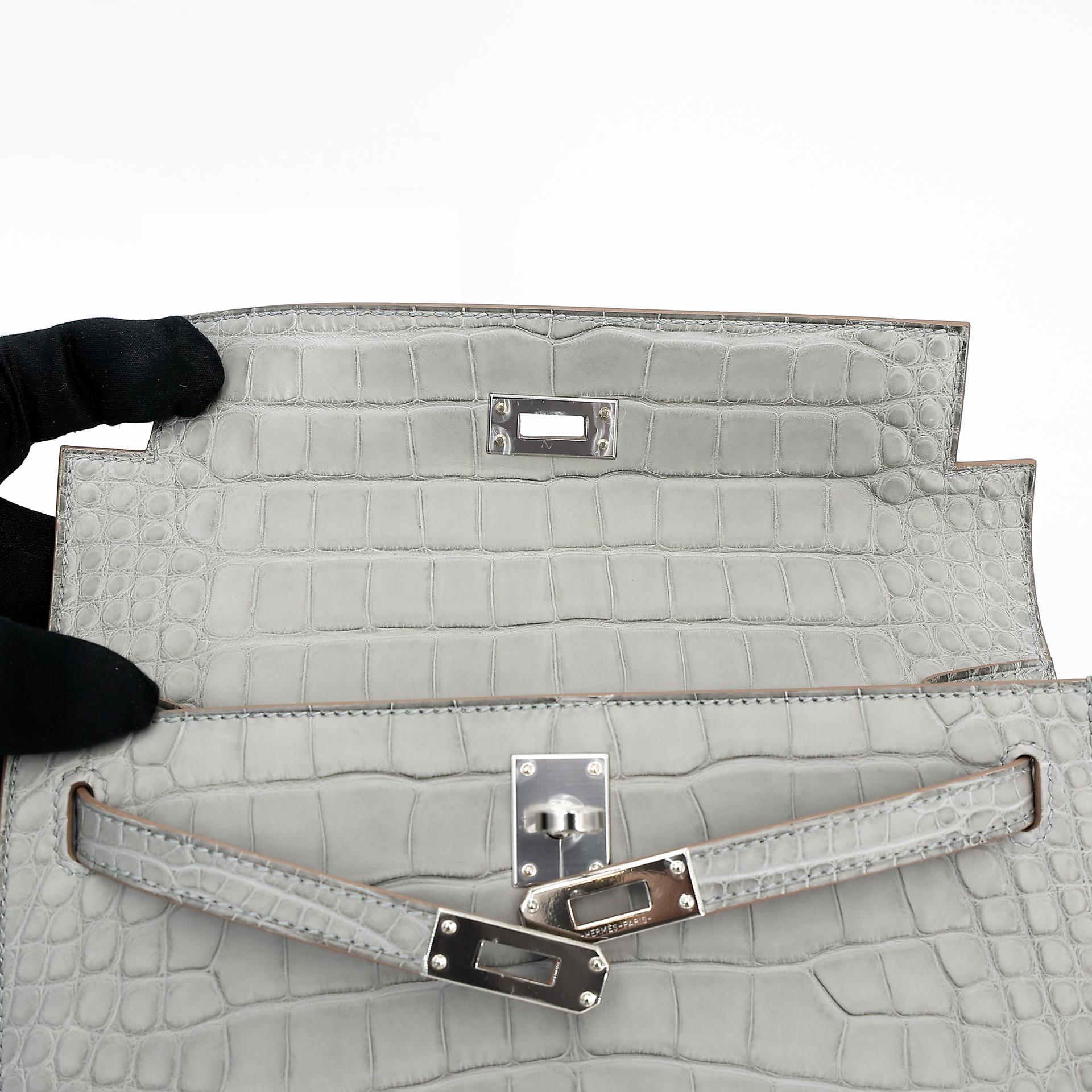 Unused ( Rank NS ) HERMÈS Kelly Pochette Gris Perle (80) Matte Alligator Palladium hardware W (2024) - 11