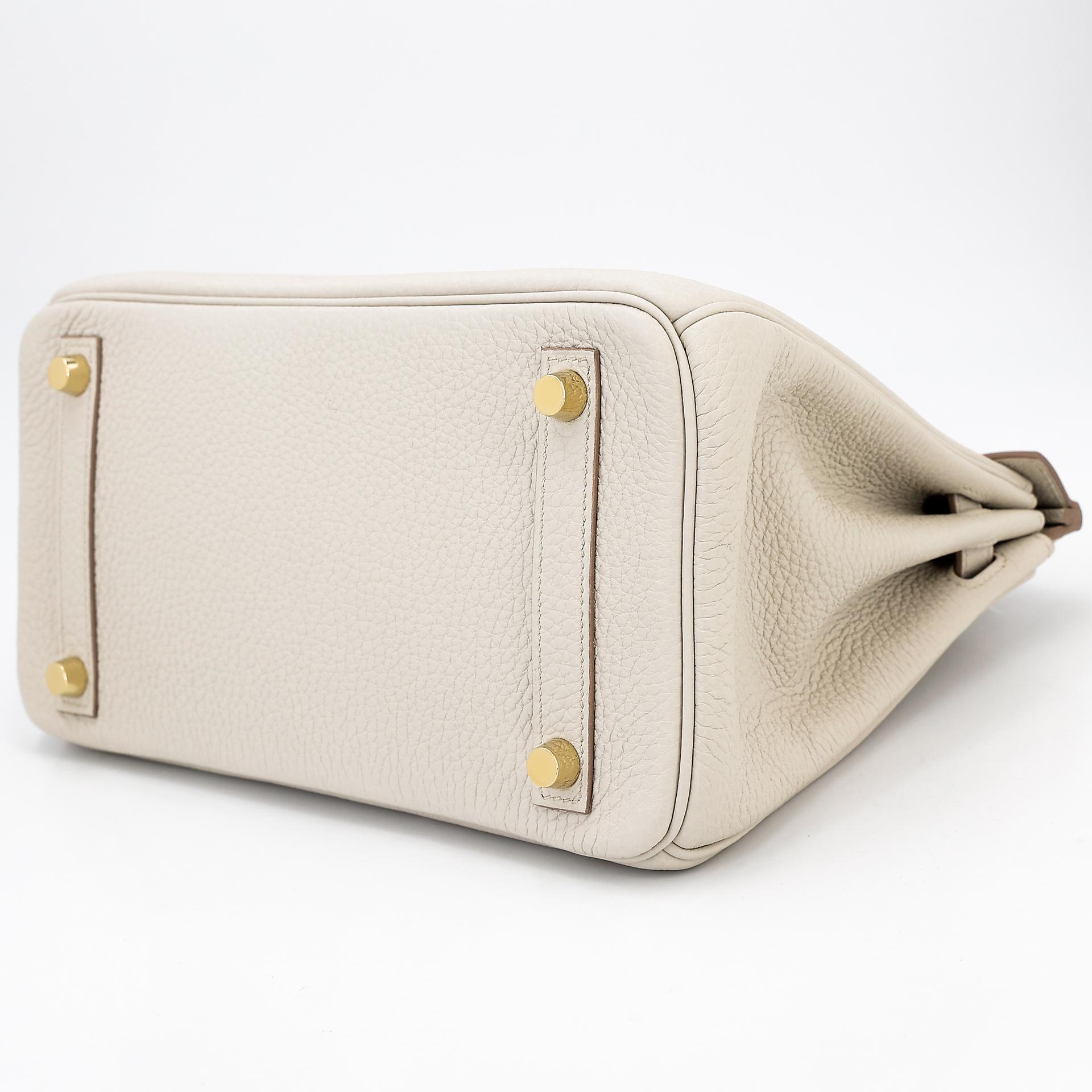 Excellent ( Rank SA ) HERMÈS Birkin 25 Beton (8L) Togo Gold hardware U (2022) - 4