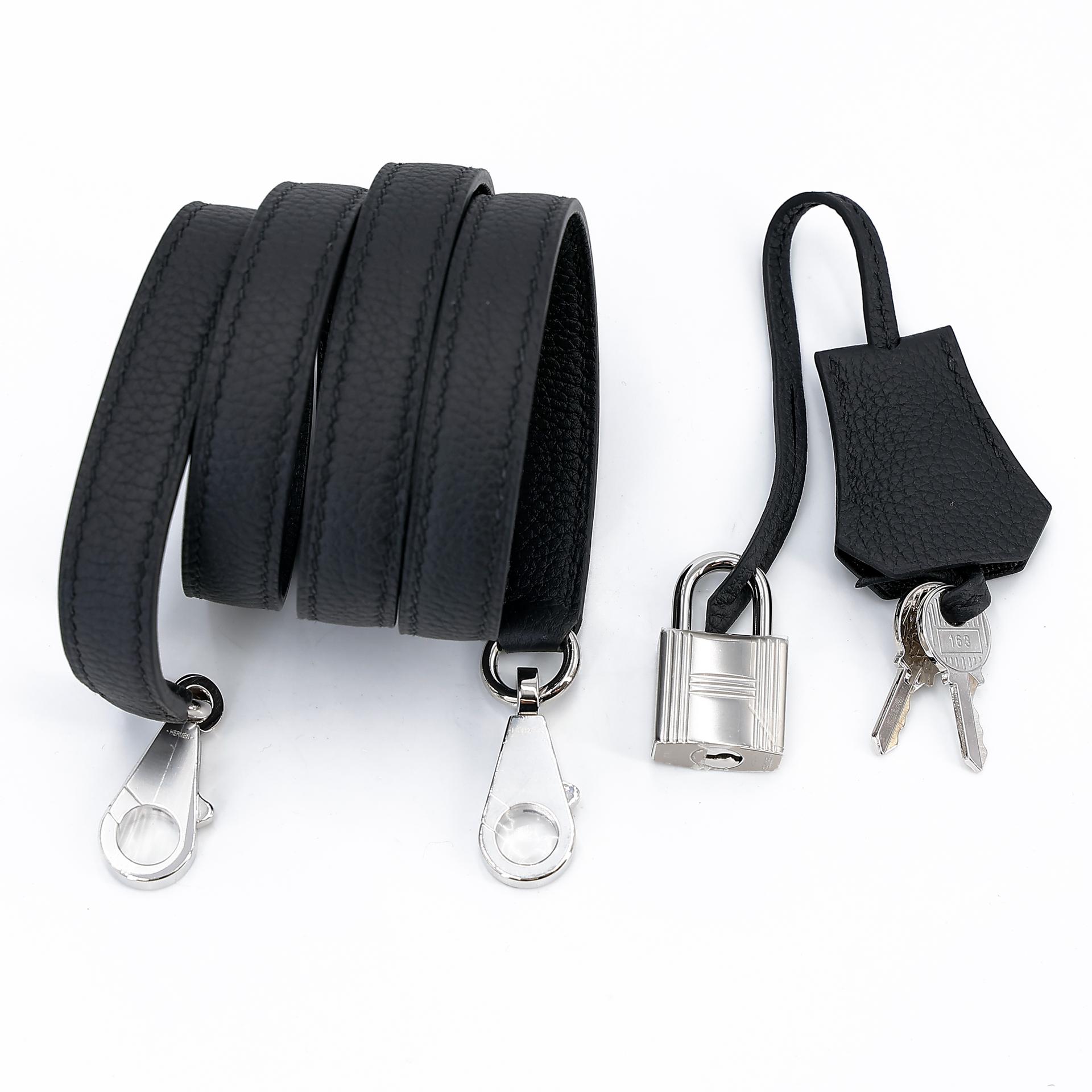 Brand New ( Rank N ) HERMÈS Kelly 25 Black (89) Togo Palladium hardware W (2024) - 17