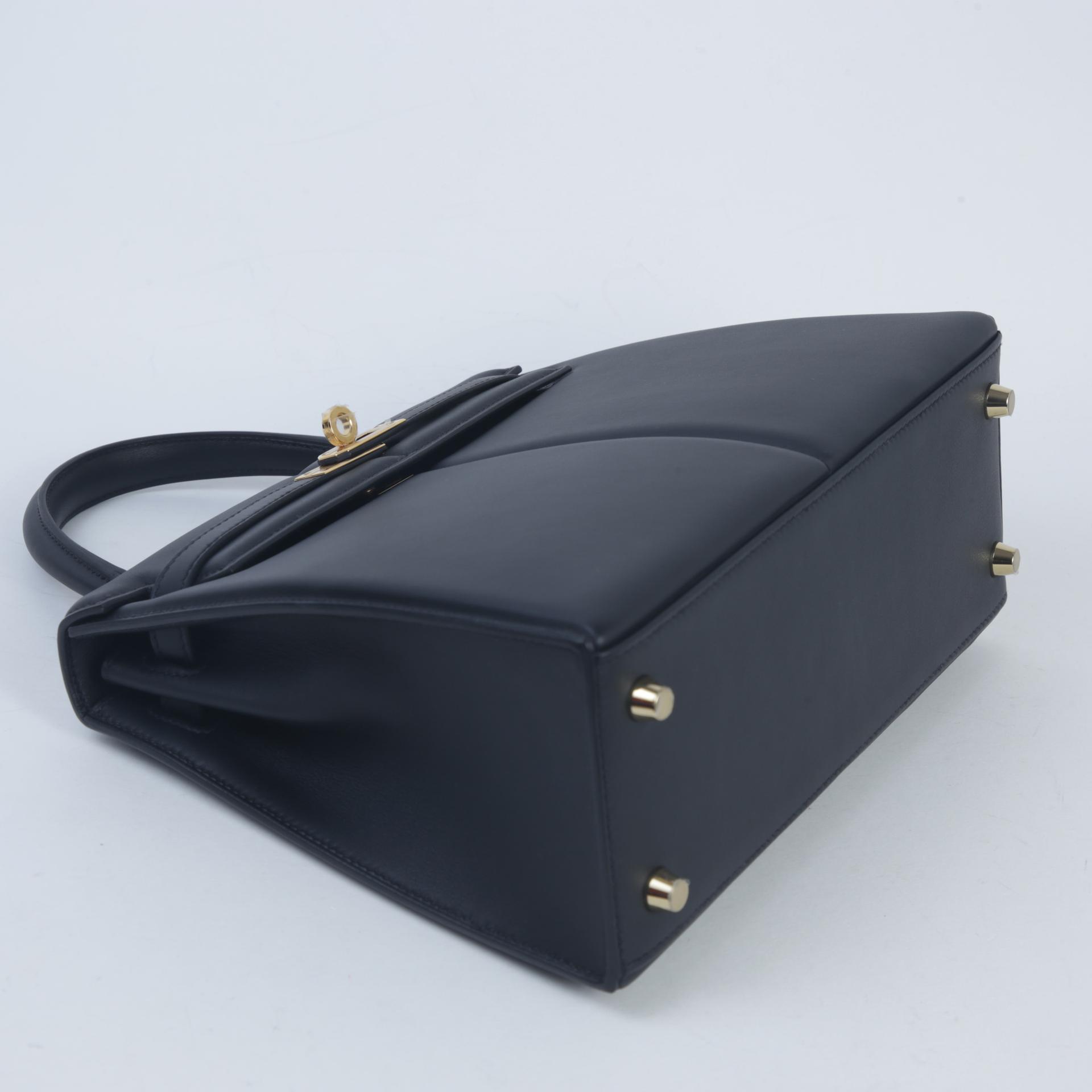 Excellent ( Rank SA ) HERMÈS Limited Edition Kelly 25 Padded Sellier Black (89) Swift Gold hardware U (2022) - 4