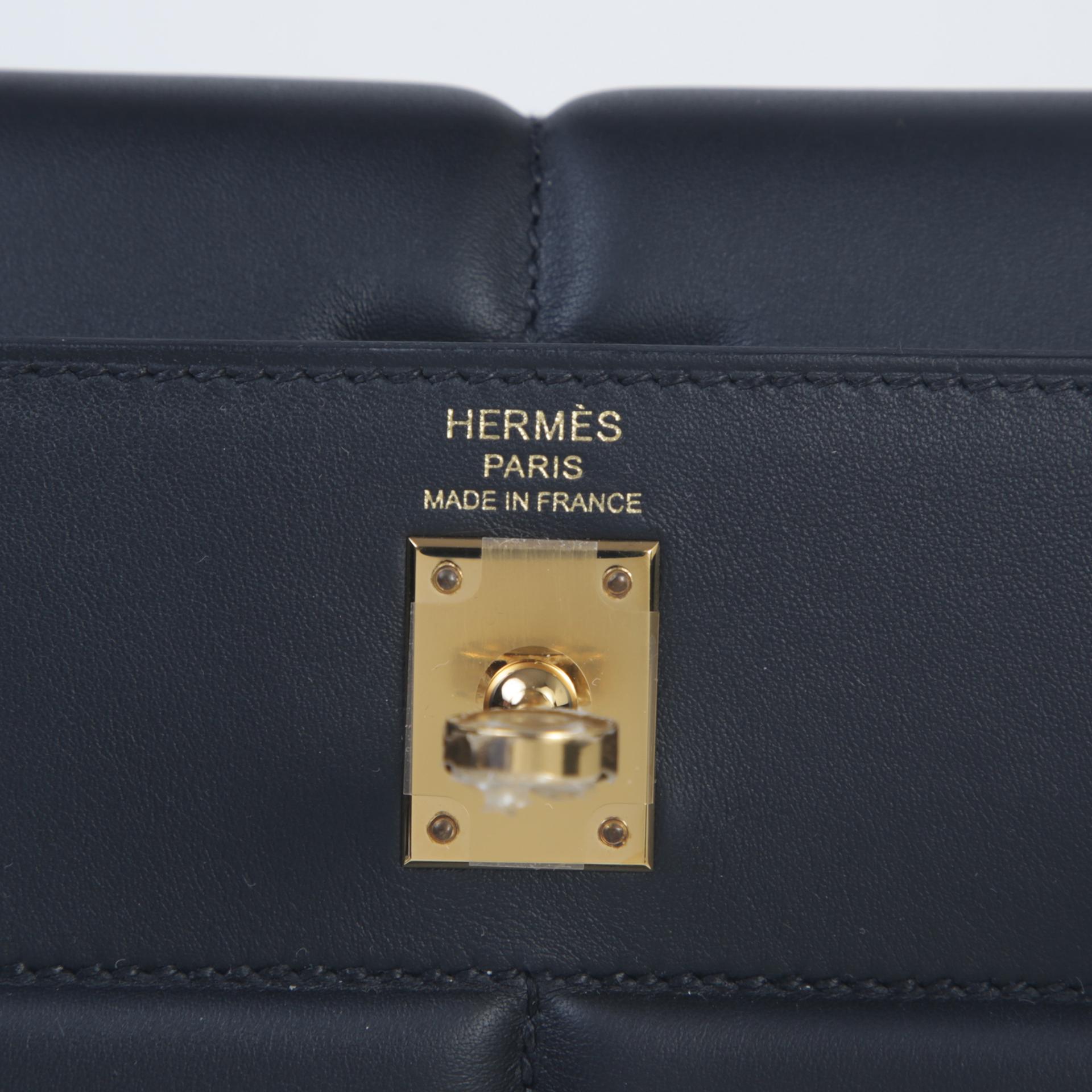 Excellent ( Rank SA ) HERMÈS Limited Edition Kelly 25 Padded Sellier Black (89) Swift Gold hardware U (2022) - 9