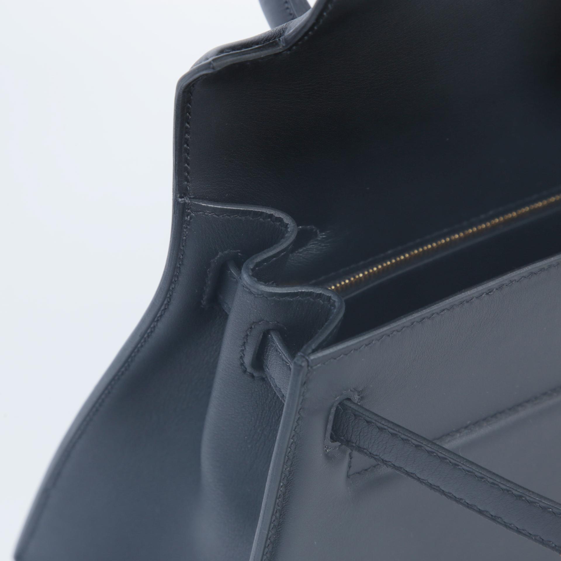 Excellent ( Rank SA ) HERMÈS Limited Edition Kelly 25 Padded Sellier Black (89) Swift Gold hardware U (2022) - 12