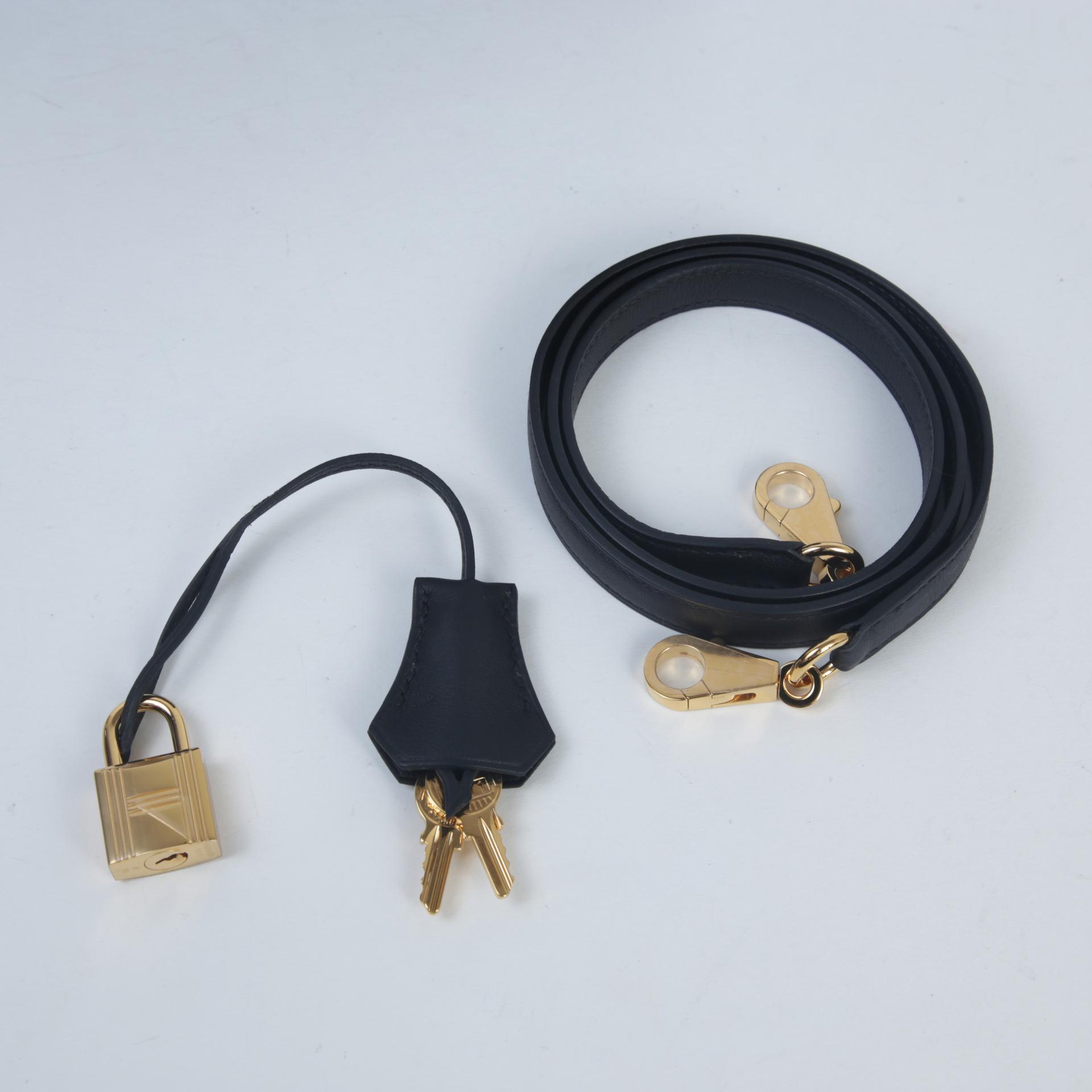 Excellent ( Rank SA ) HERMÈS Limited Edition Kelly 25 Padded Sellier Black (89) Swift Gold hardware U (2022) - 14