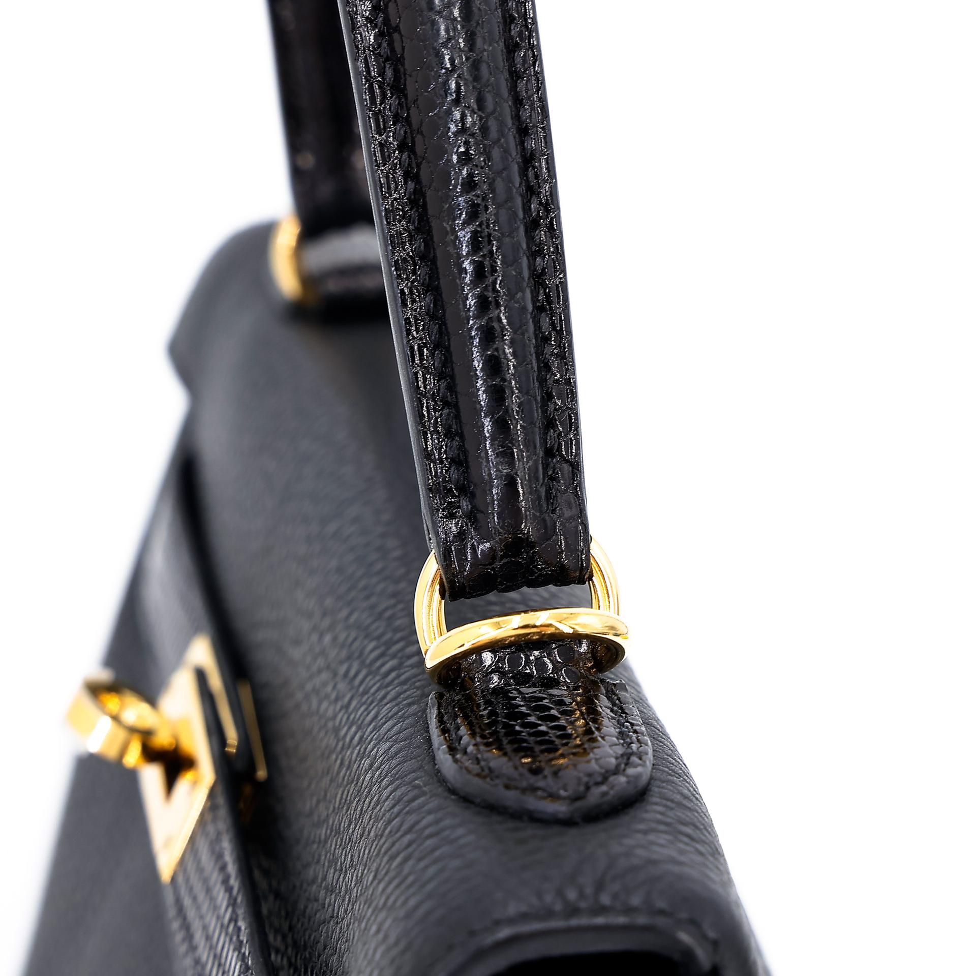 Very Good ( Rank A) HERMÈS Kelly 25 Touch Black (89) Togo Lizard Gold hardware Z (2021) - 6