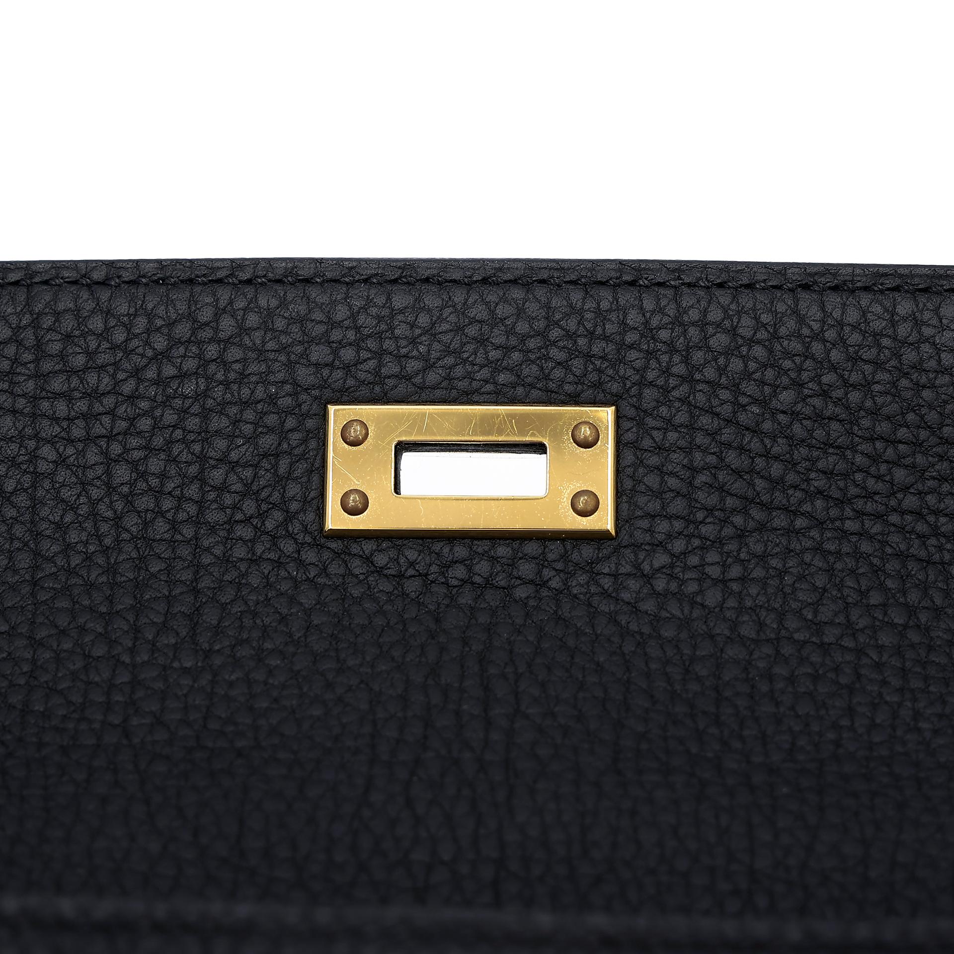 Very Good ( Rank A) HERMÈS Kelly 25 Touch Black (89) Togo Lizard Gold hardware Z (2021) - 15